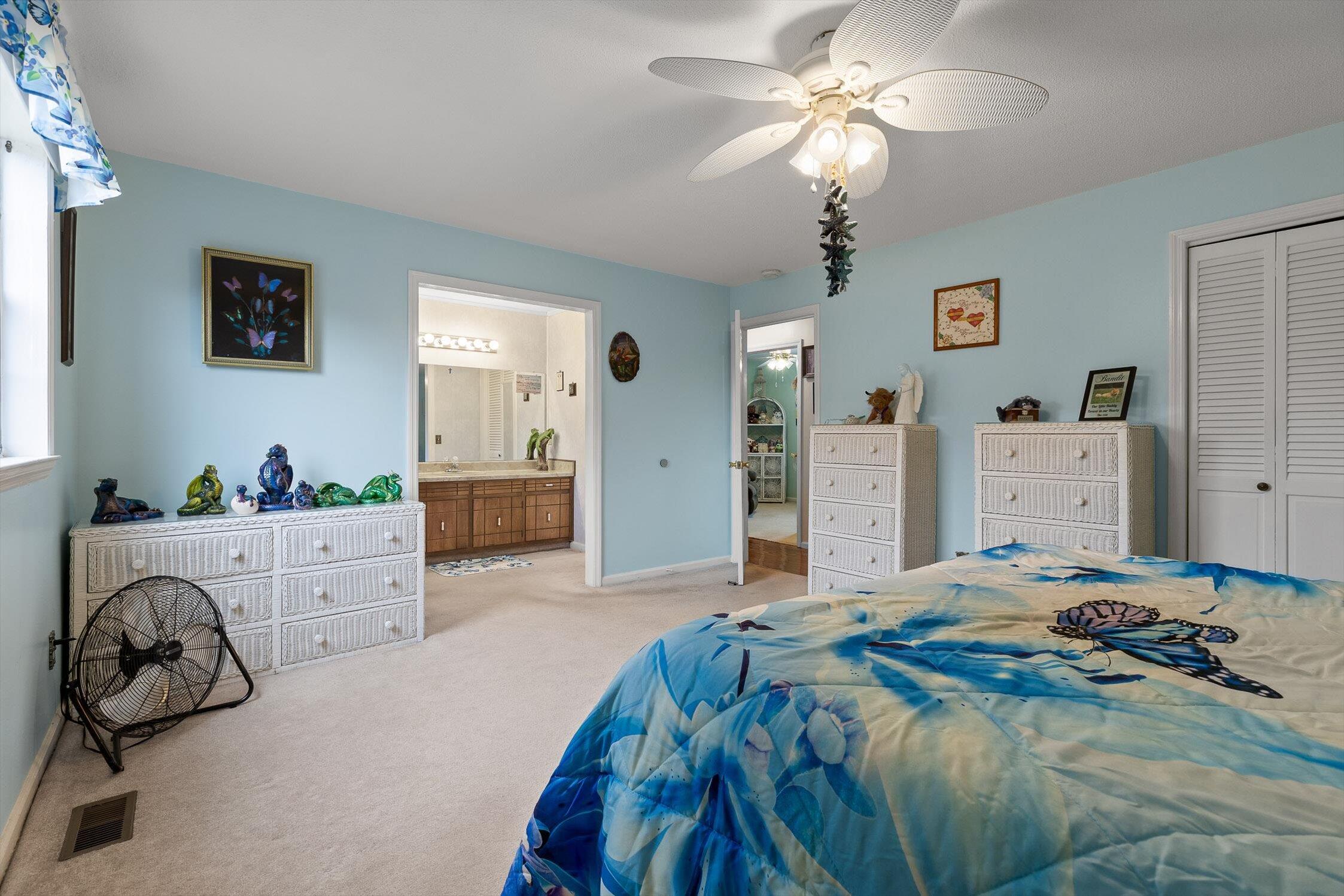 37 Robert E Lee Drive