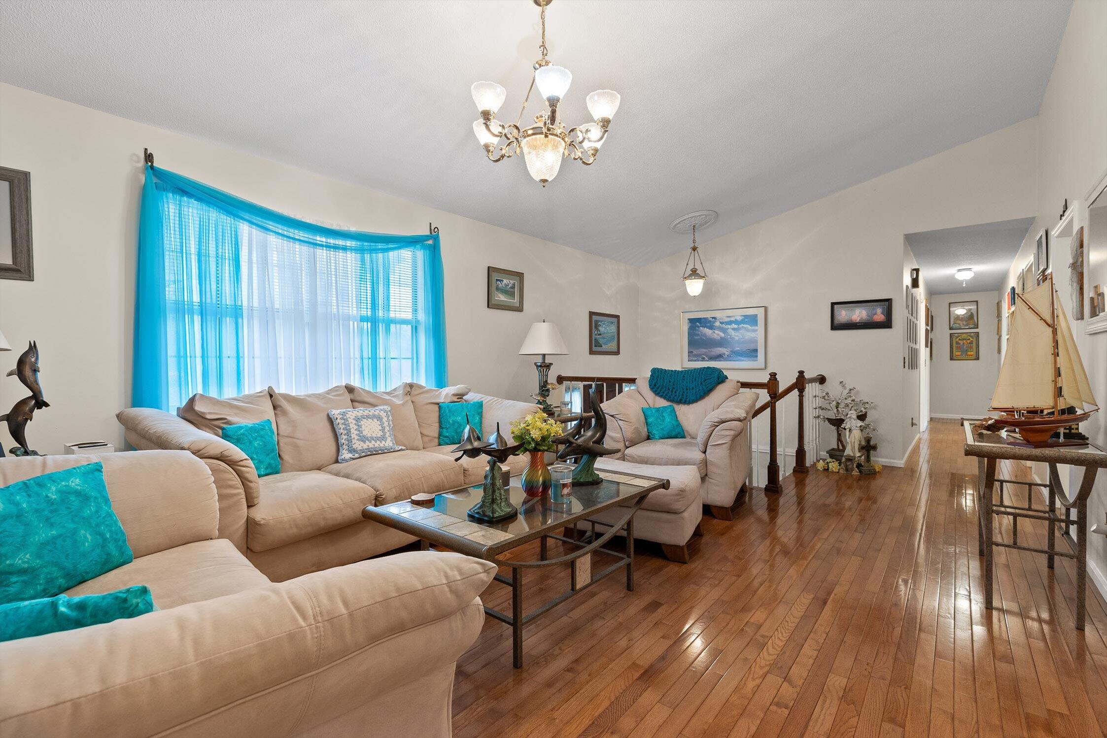 37 Robert E Lee Drive