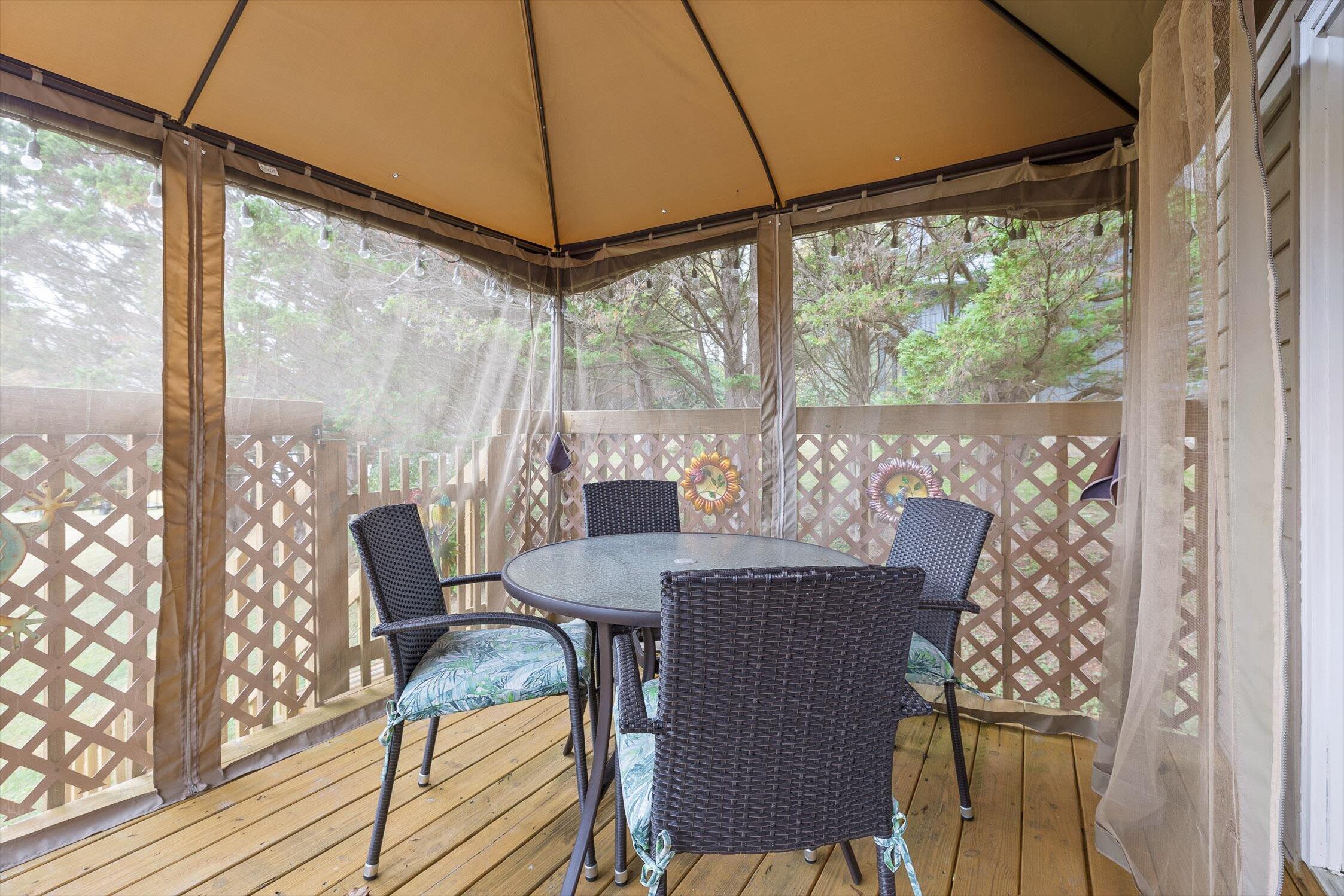 37 Robert E Lee Drive