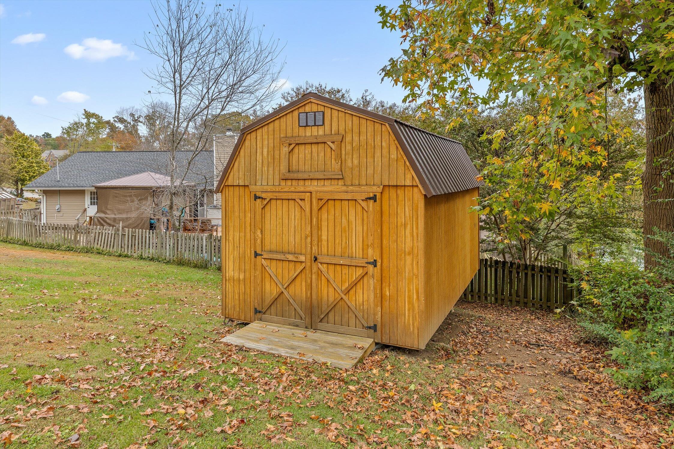 37 Robert E Lee Drive