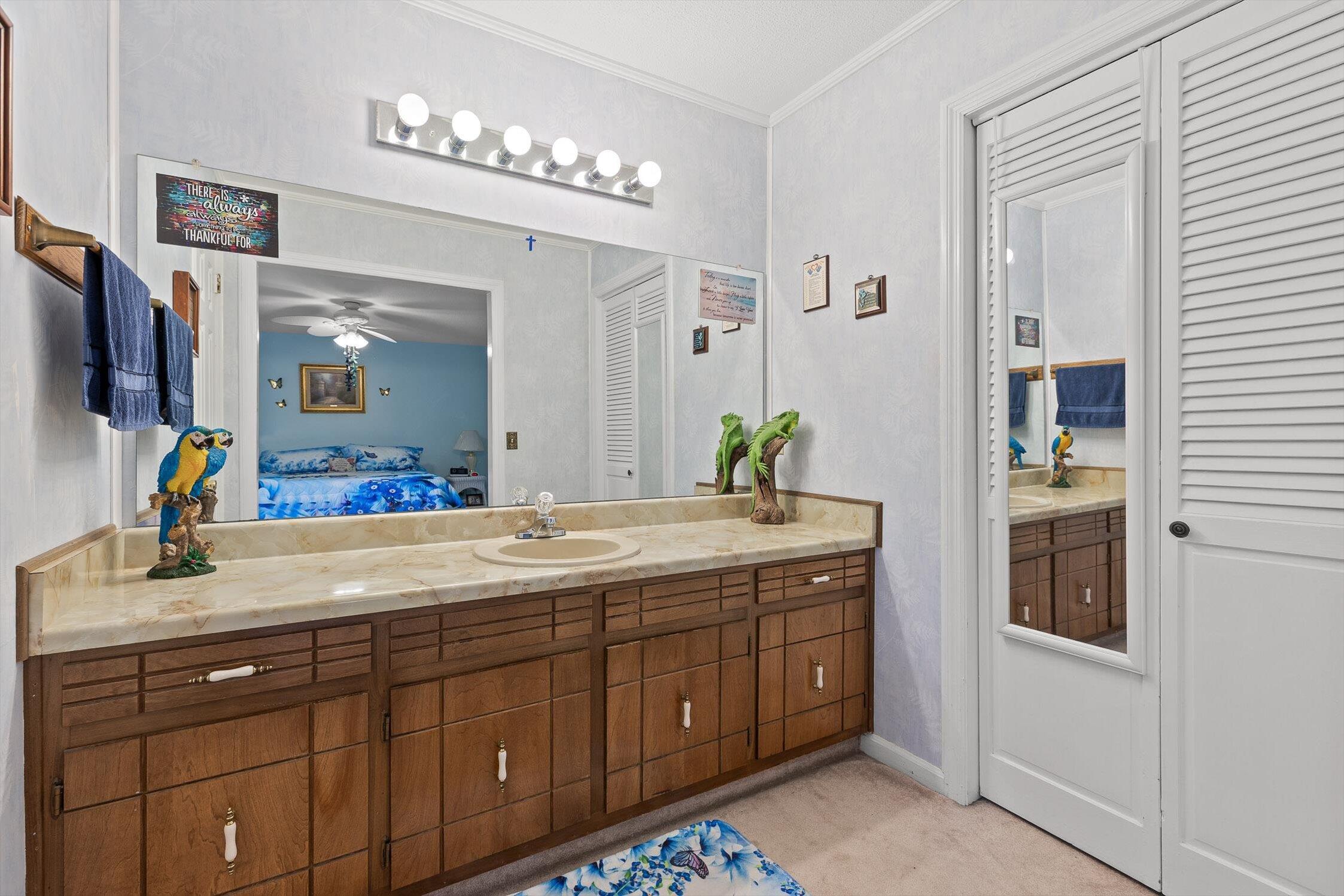 37 Robert E Lee Drive