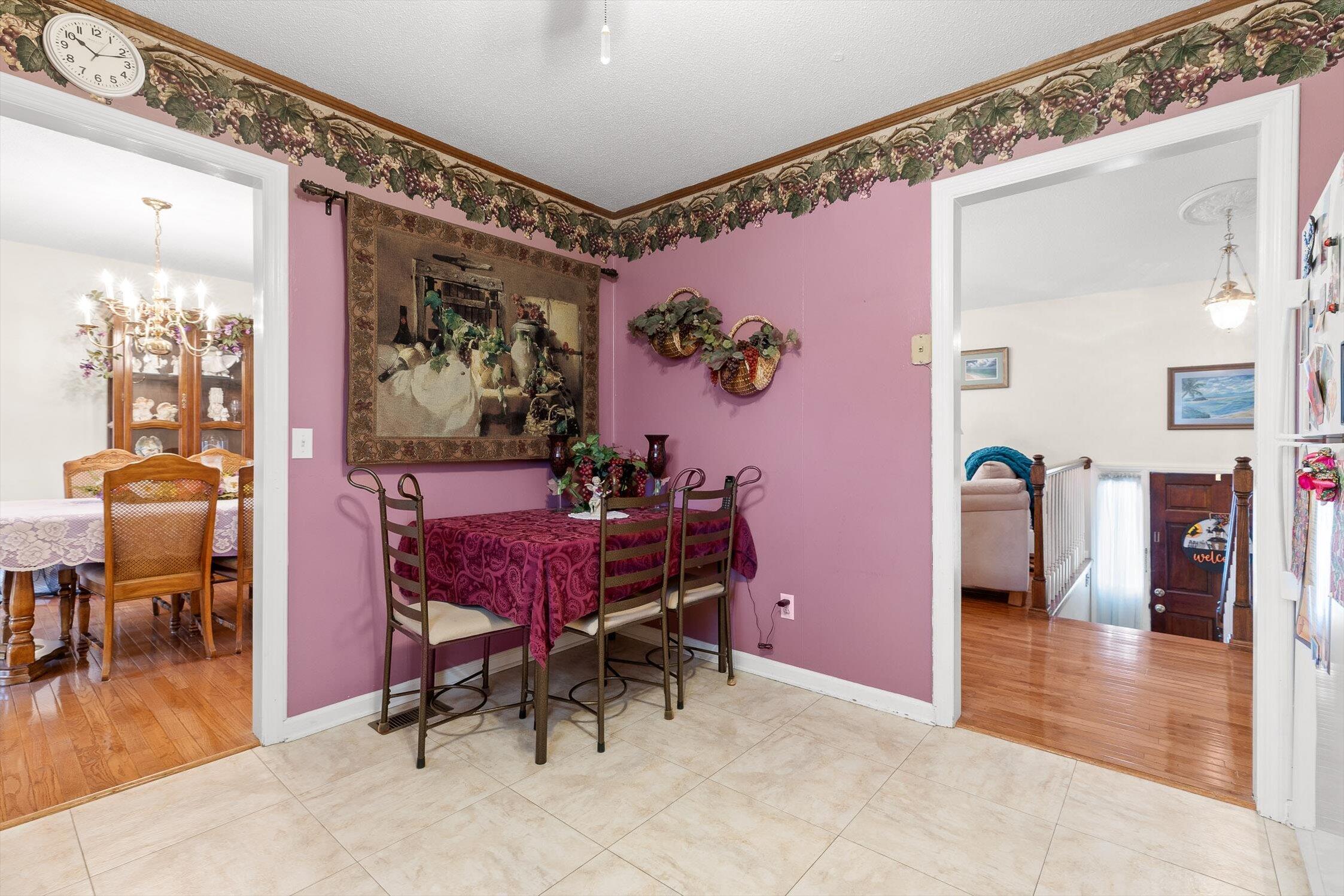 37 Robert E Lee Drive