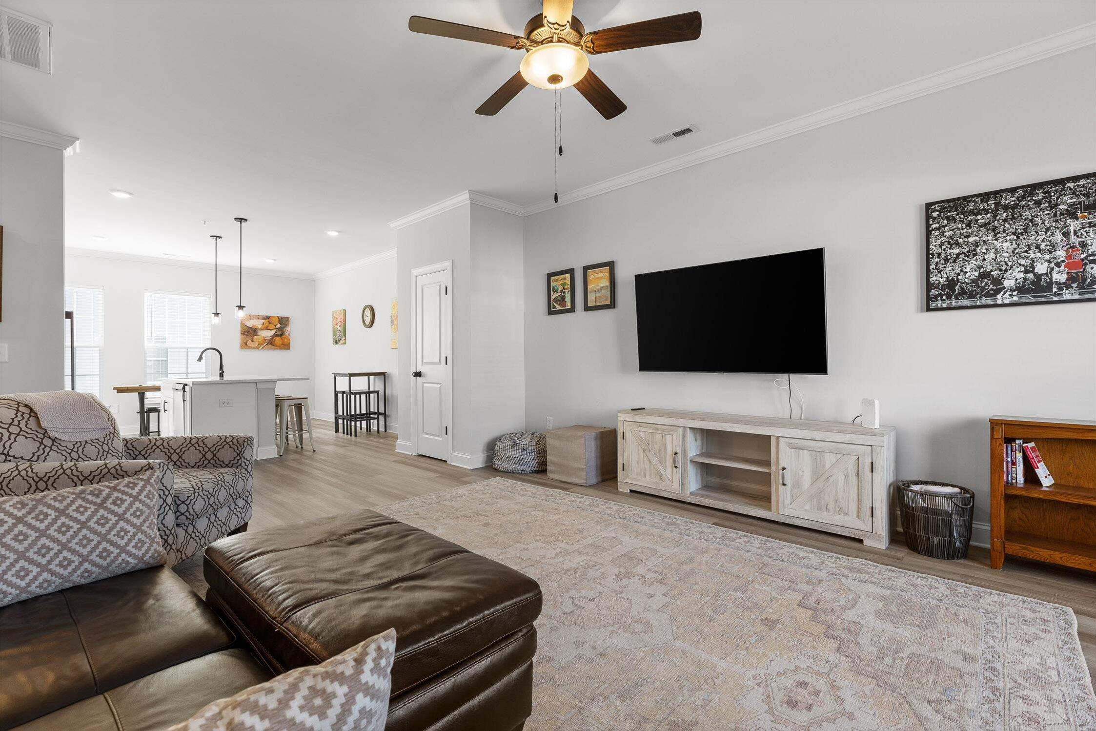 1966 Mitchell Avenue