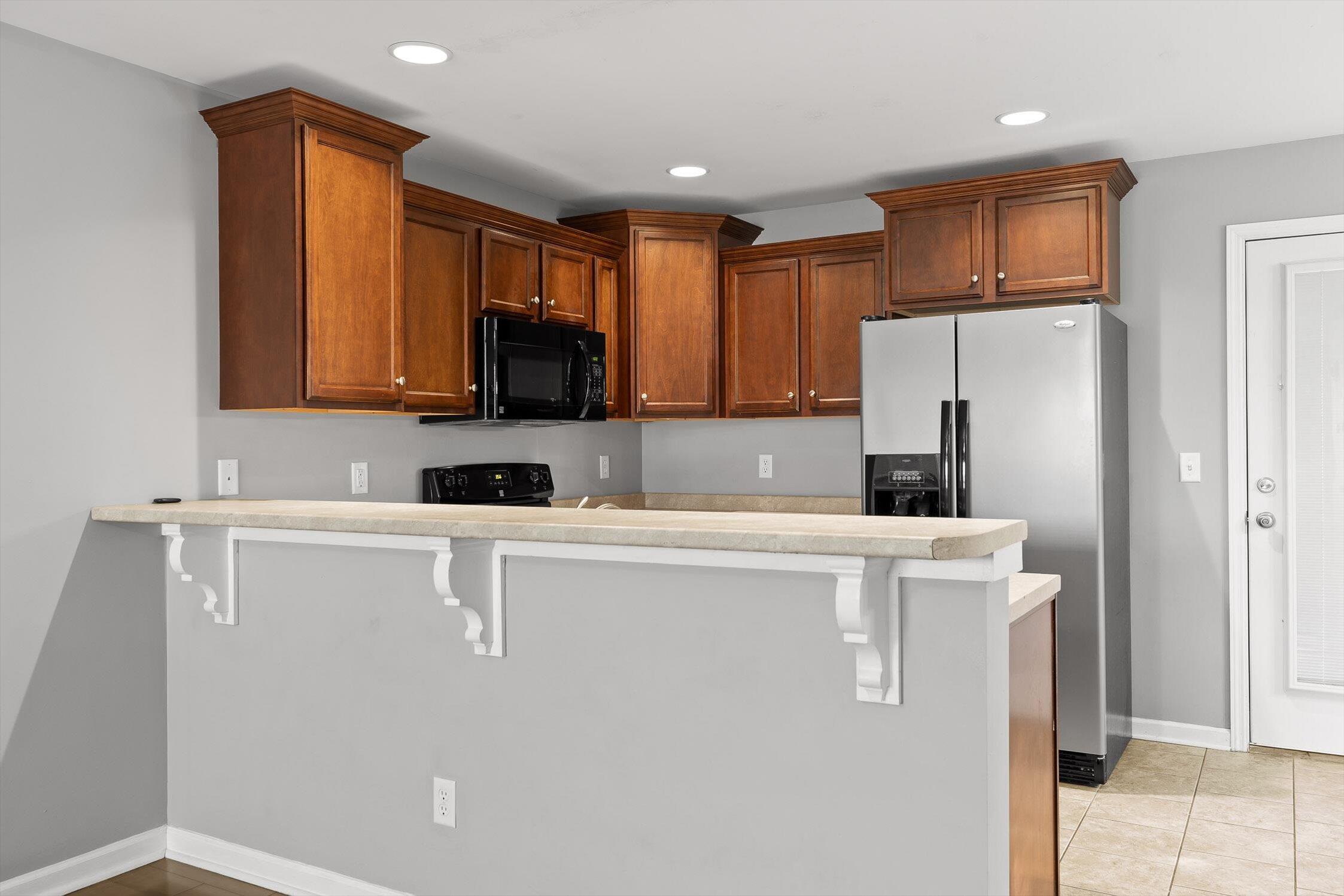 2117 Short Leaf Lane