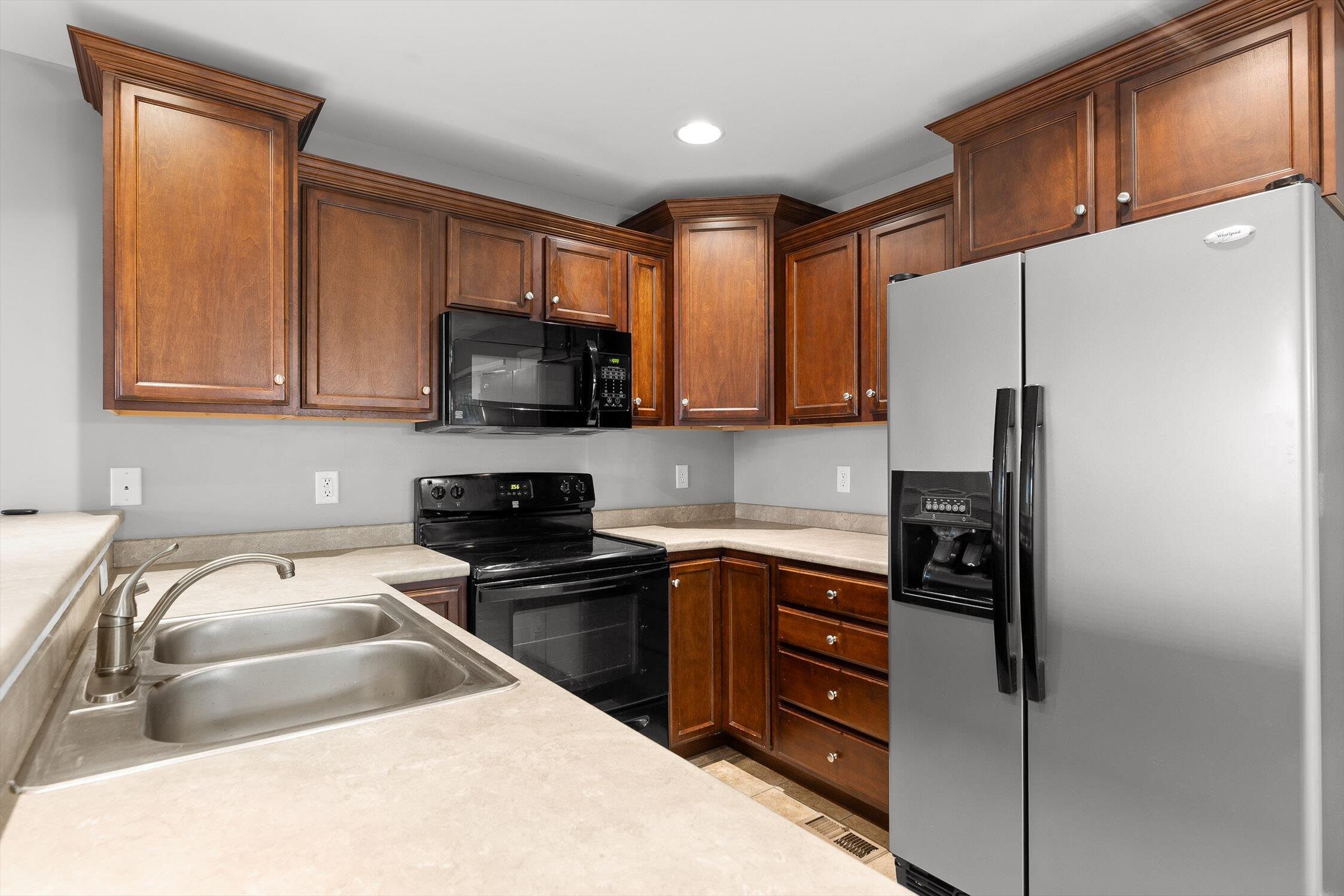 2117 Short Leaf Lane