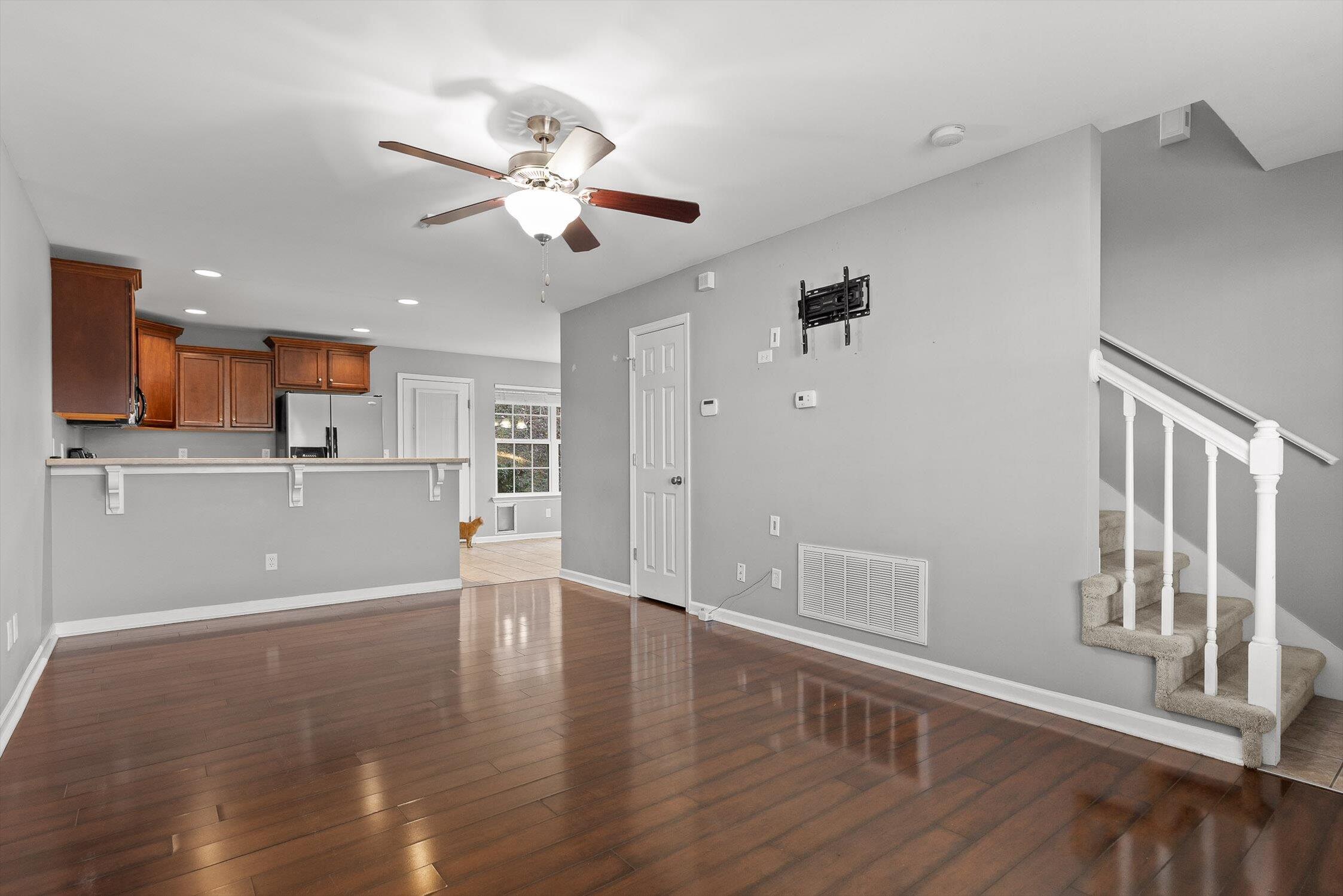 2117 Short Leaf Lane