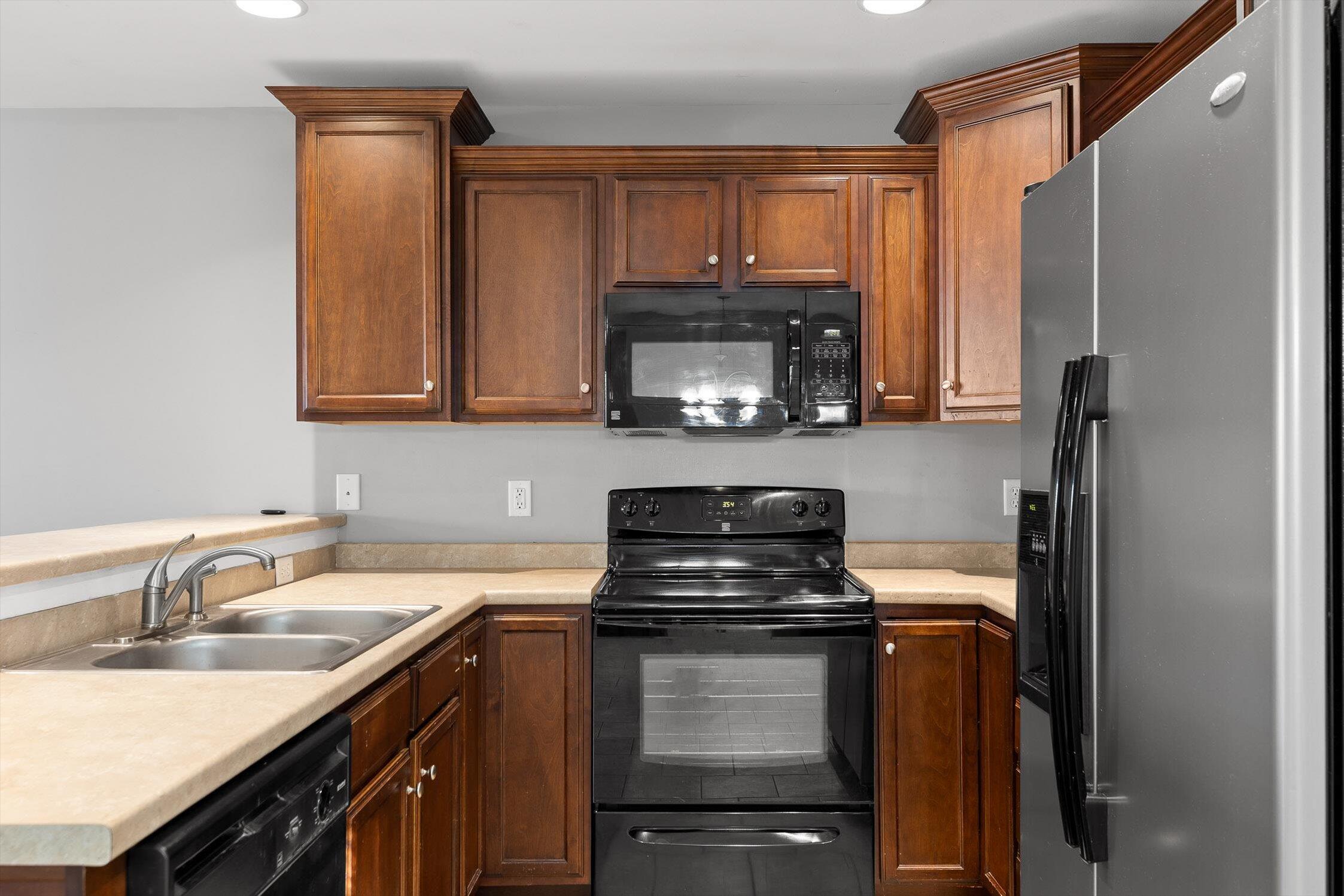 2117 Short Leaf Lane