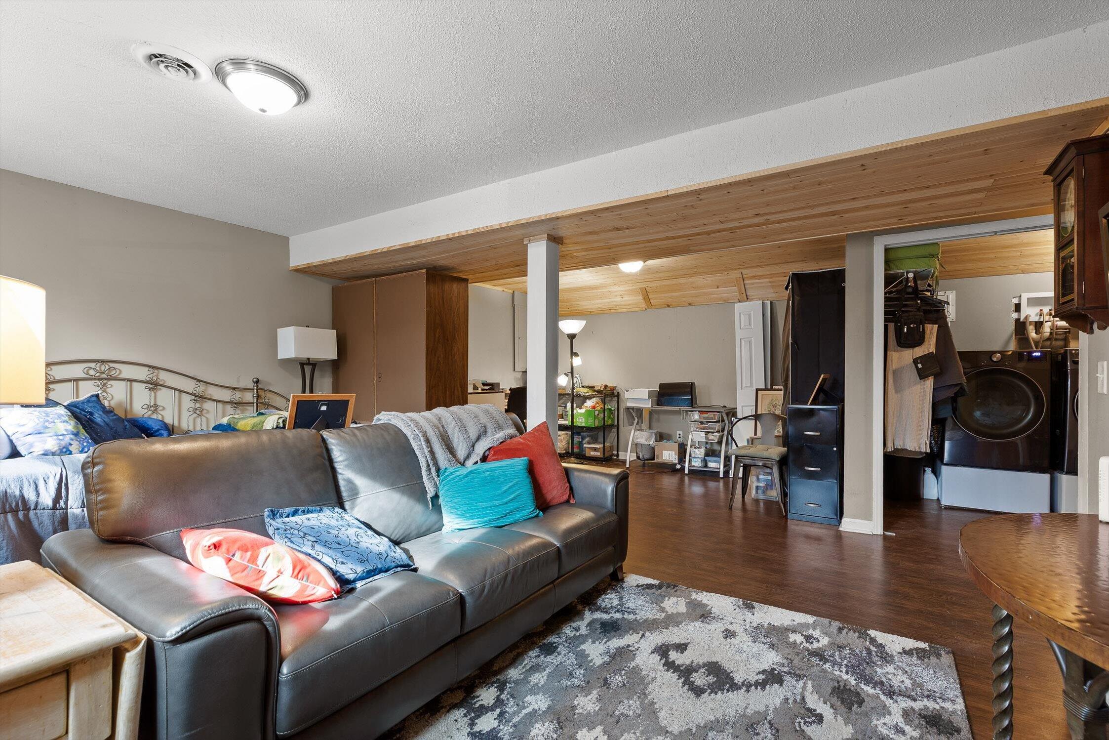 137 Fox Run Circle N