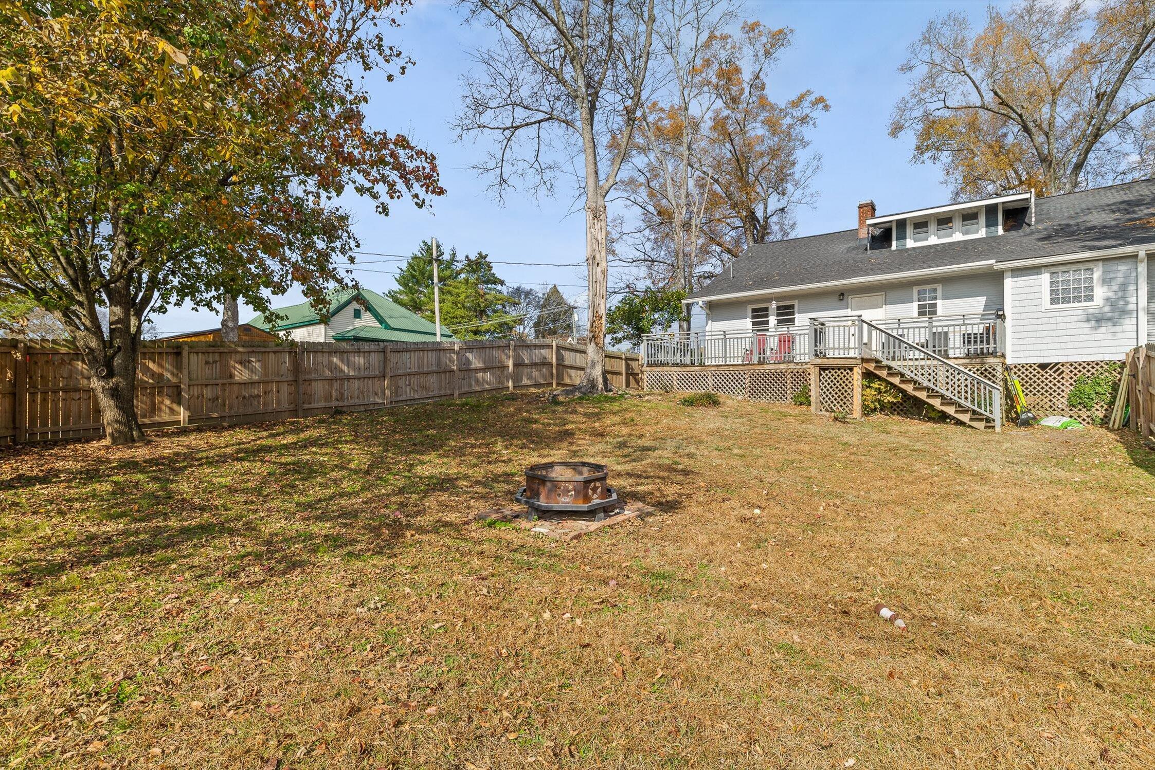 207 Culberson Avenue, LaFayette