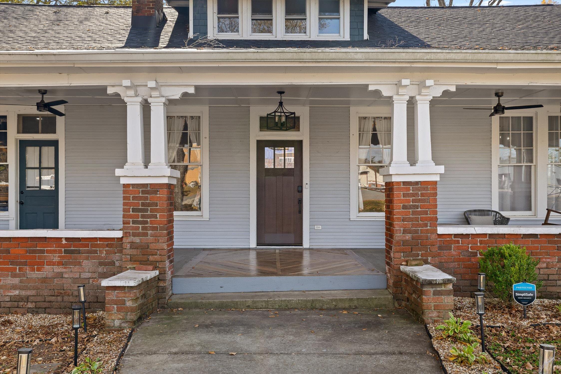 207 Culberson Avenue, LaFayette