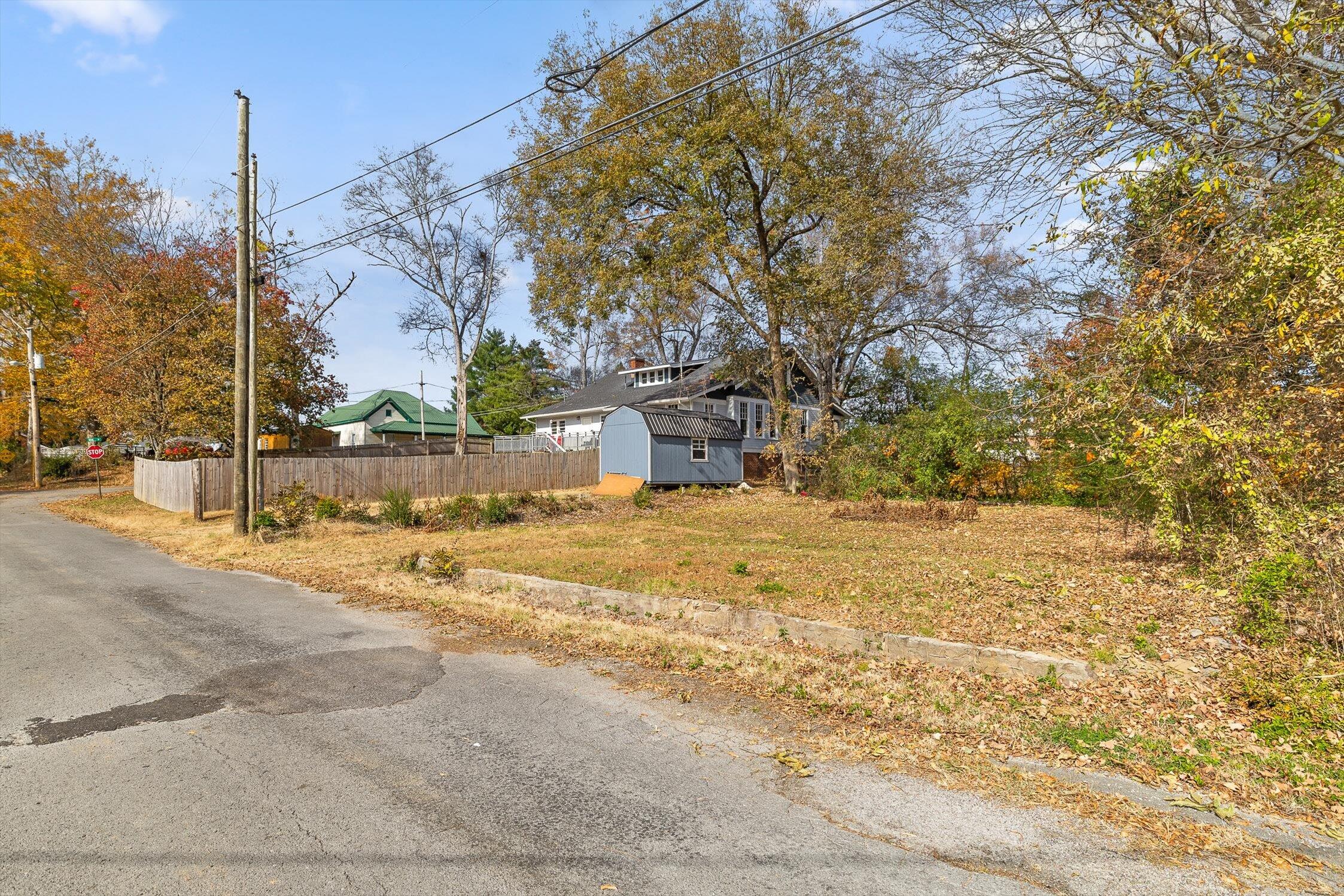 207 Culberson Avenue, LaFayette