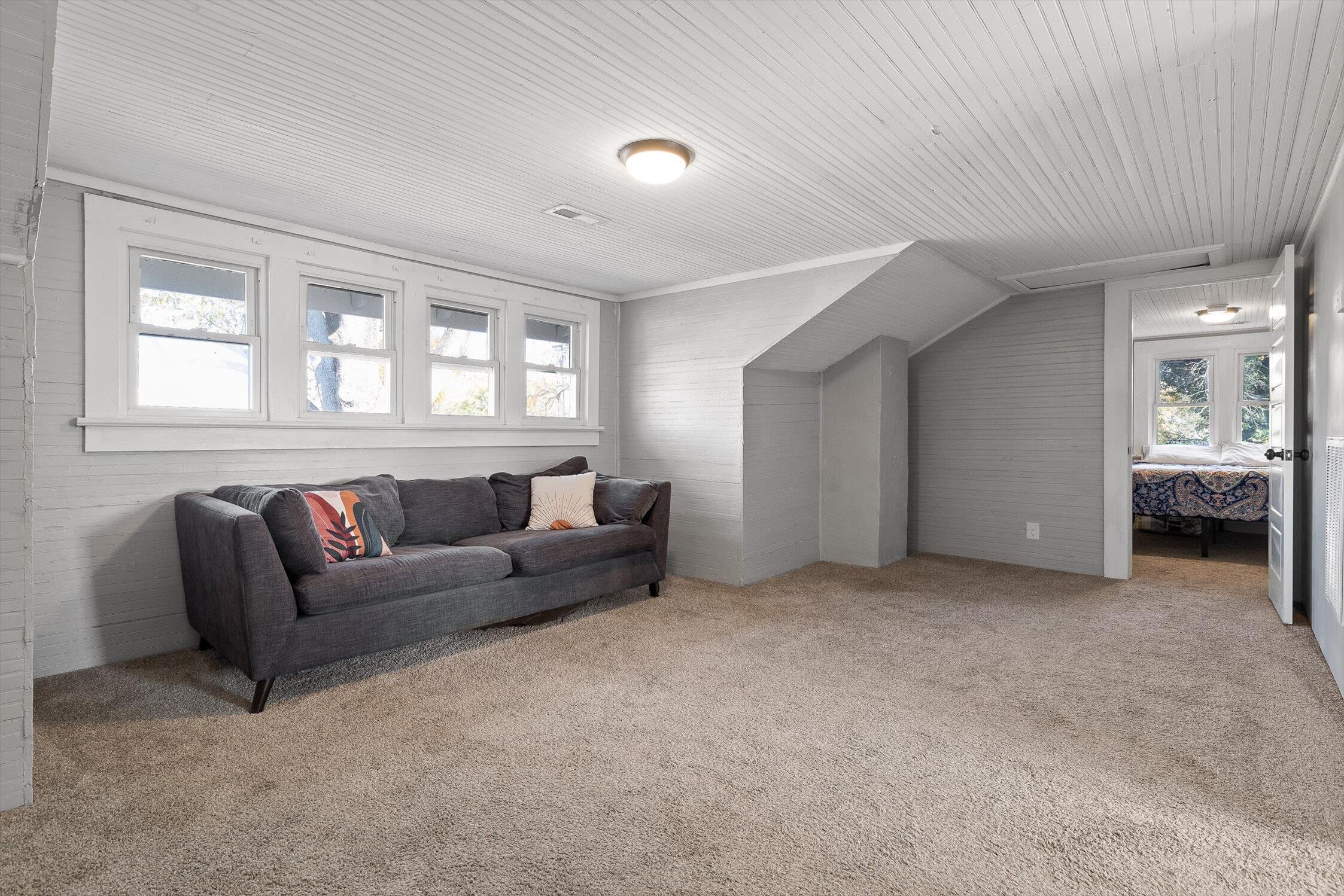 207 Culberson Avenue, LaFayette