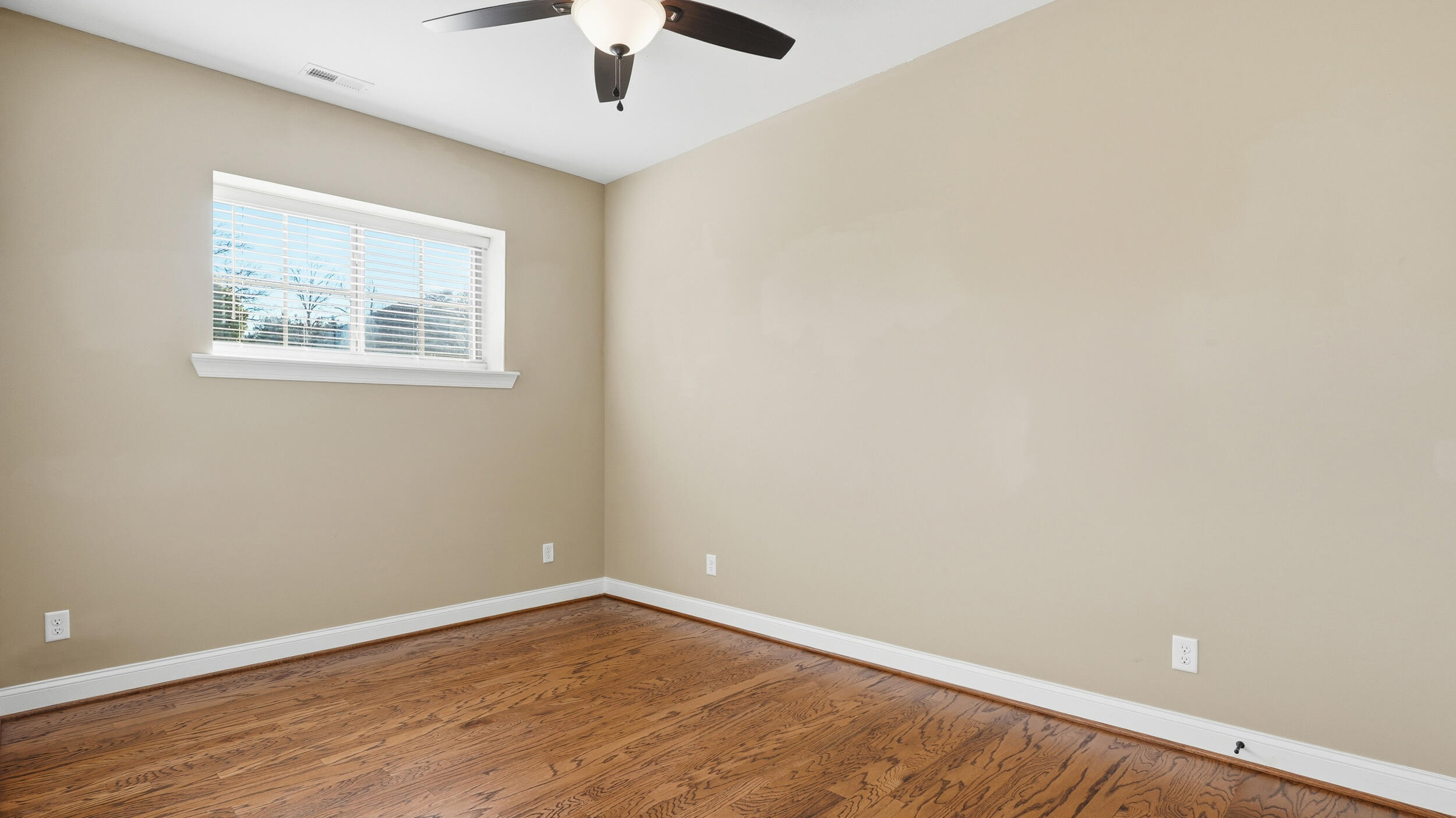 136 Ginger Lake Drive