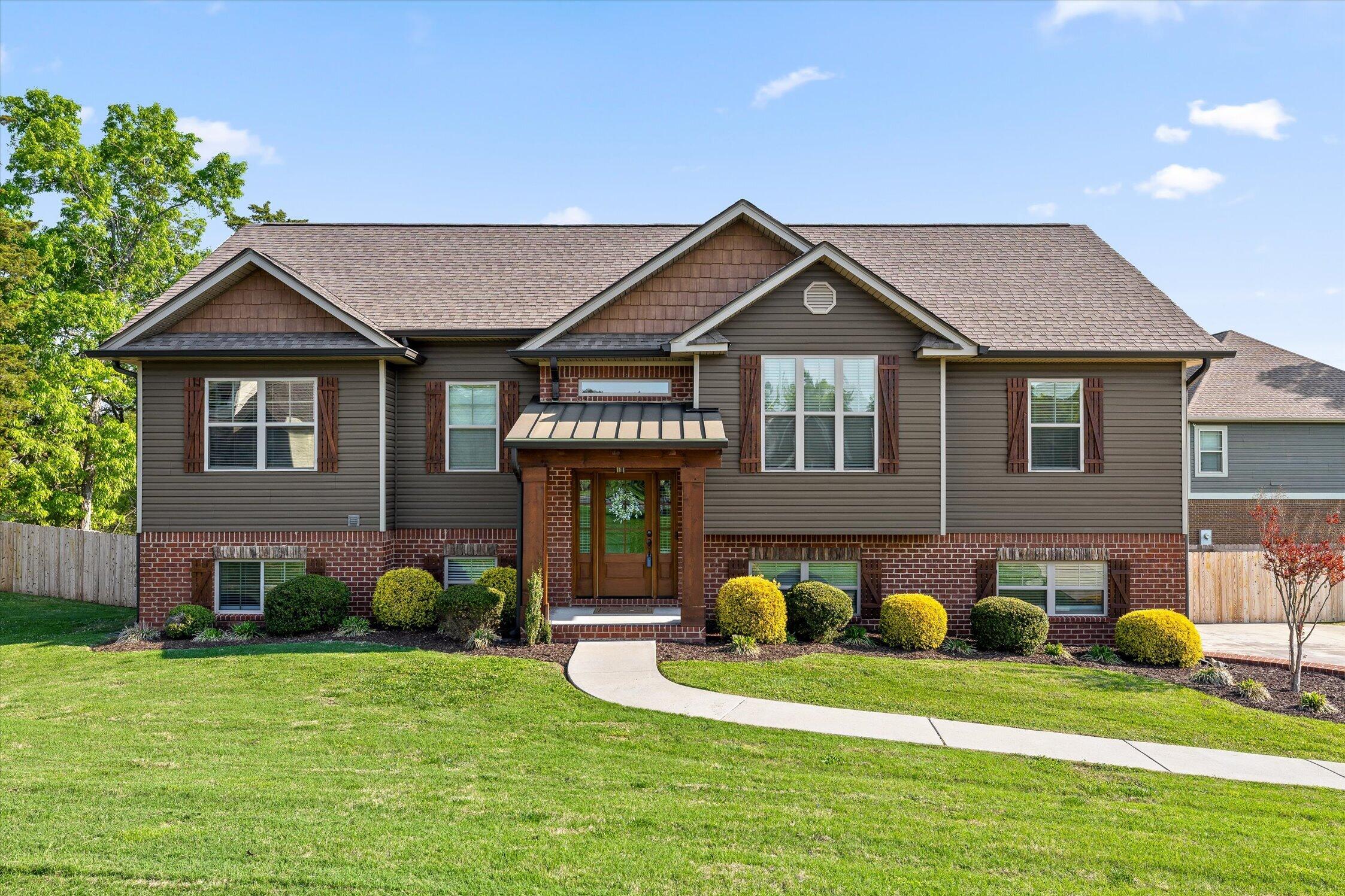 136 Ginger Lake Drive