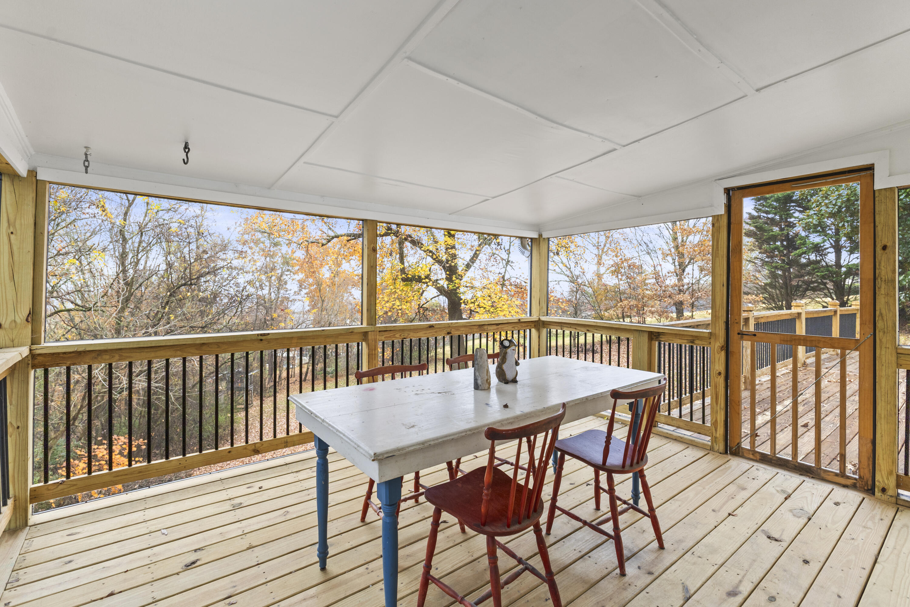 1634 Colonial Shores Drive