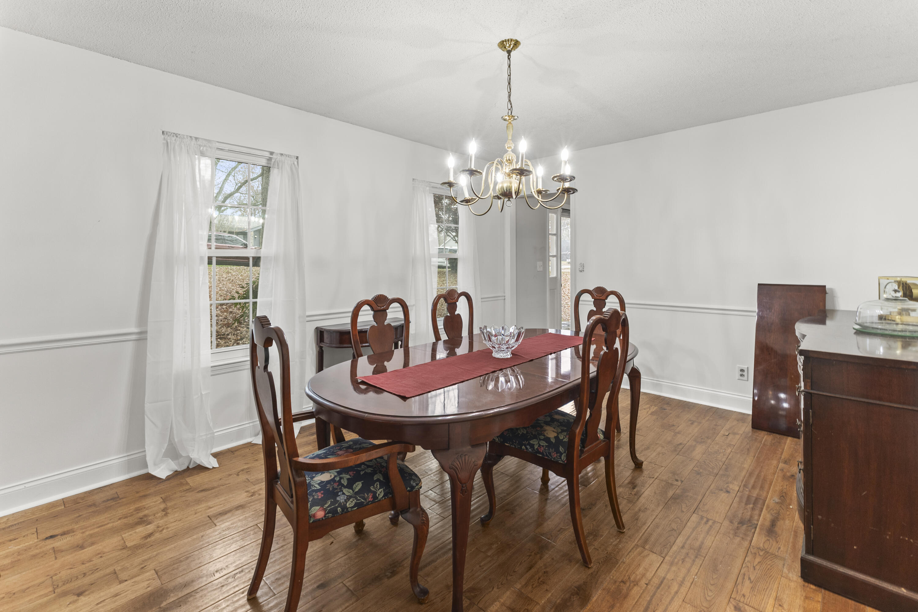 1634 Colonial Shores Drive