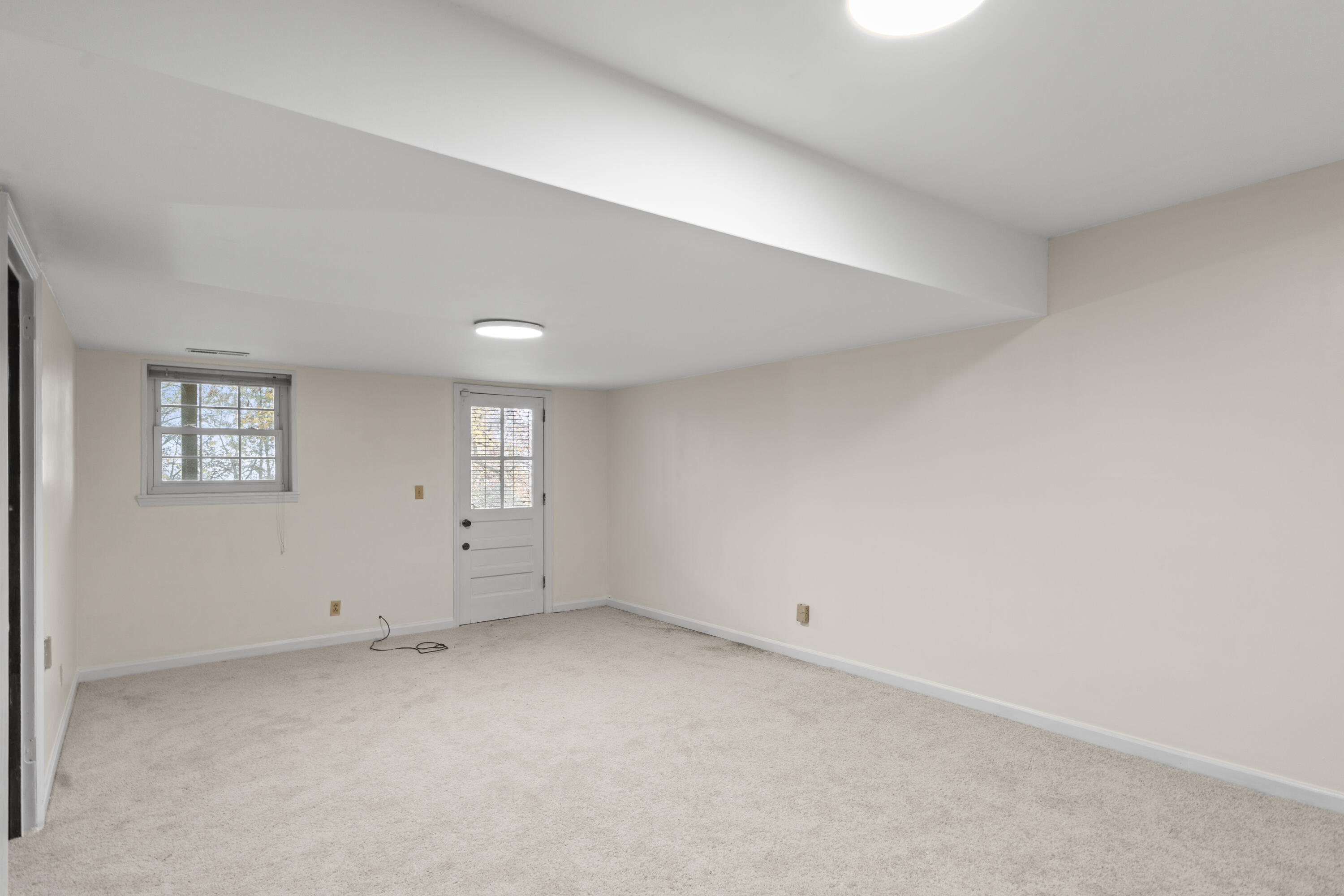 1634 Colonial Shores Drive