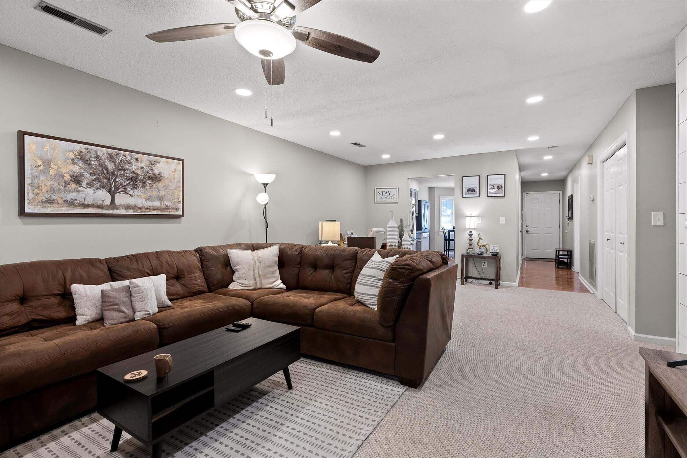 6480 Brookmead Circle