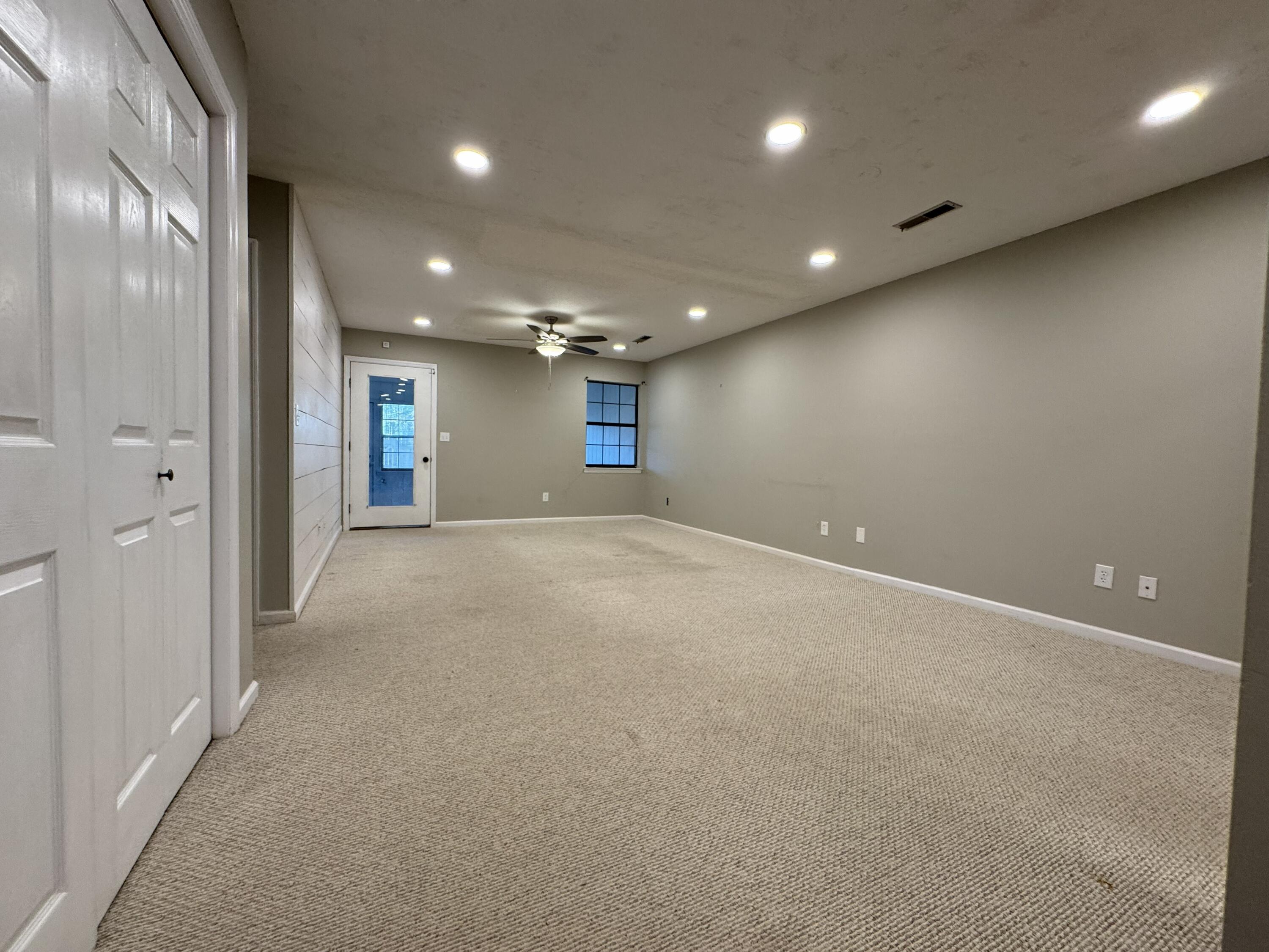 6480 Brookmead Circle