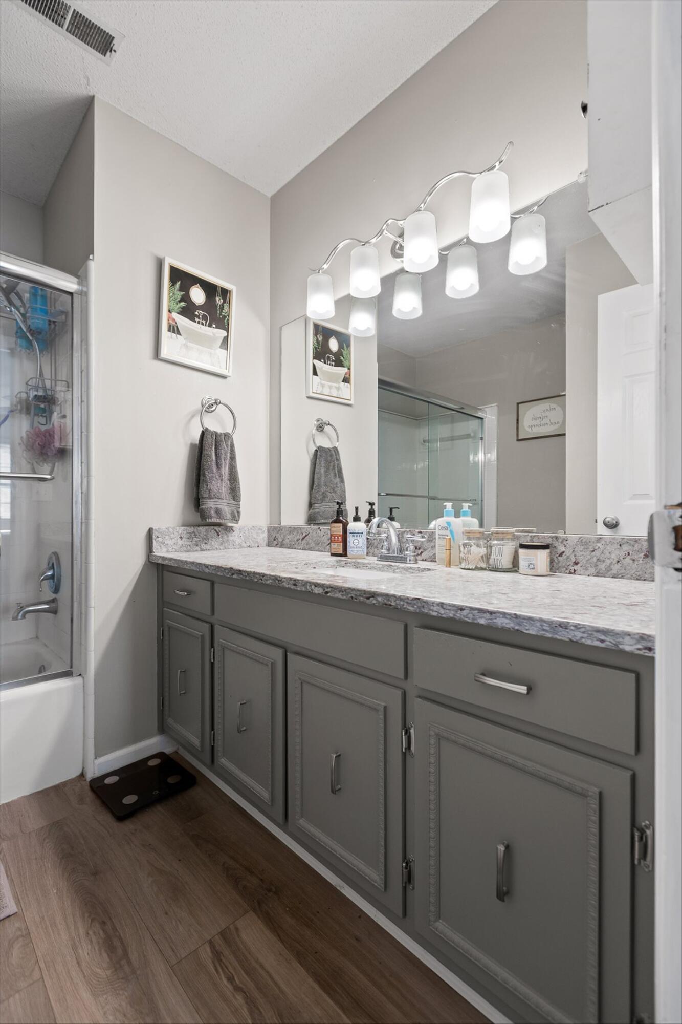 6480 Brookmead Circle