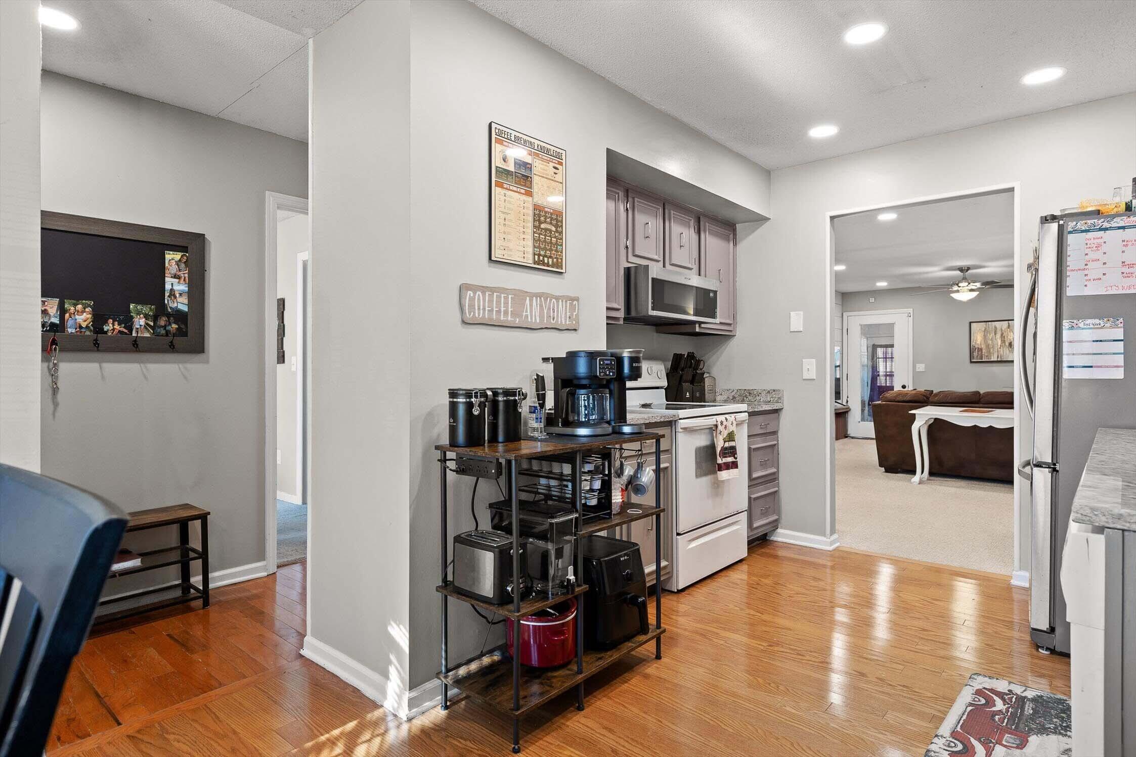 6480 Brookmead Circle