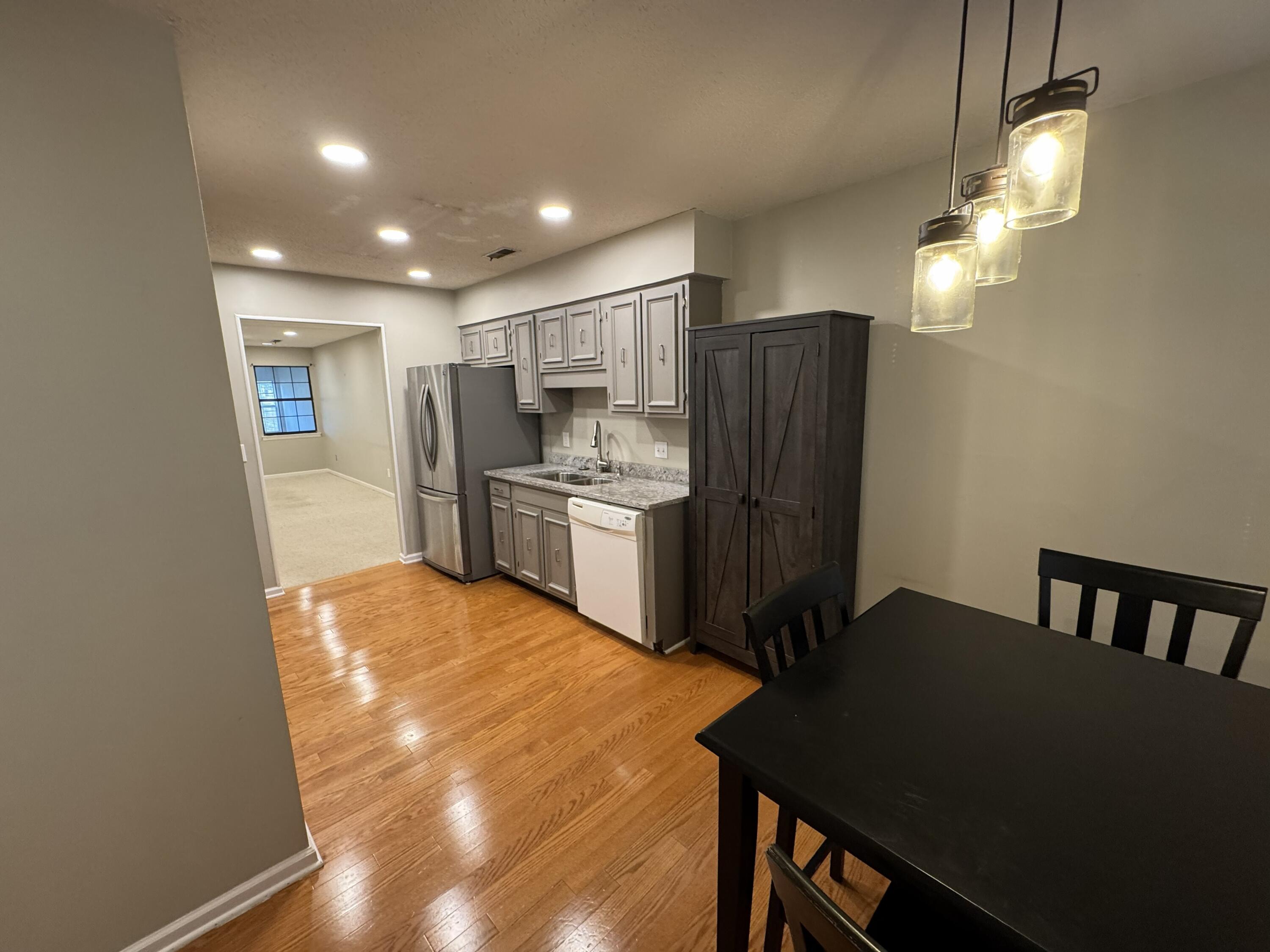 6480 Brookmead Circle