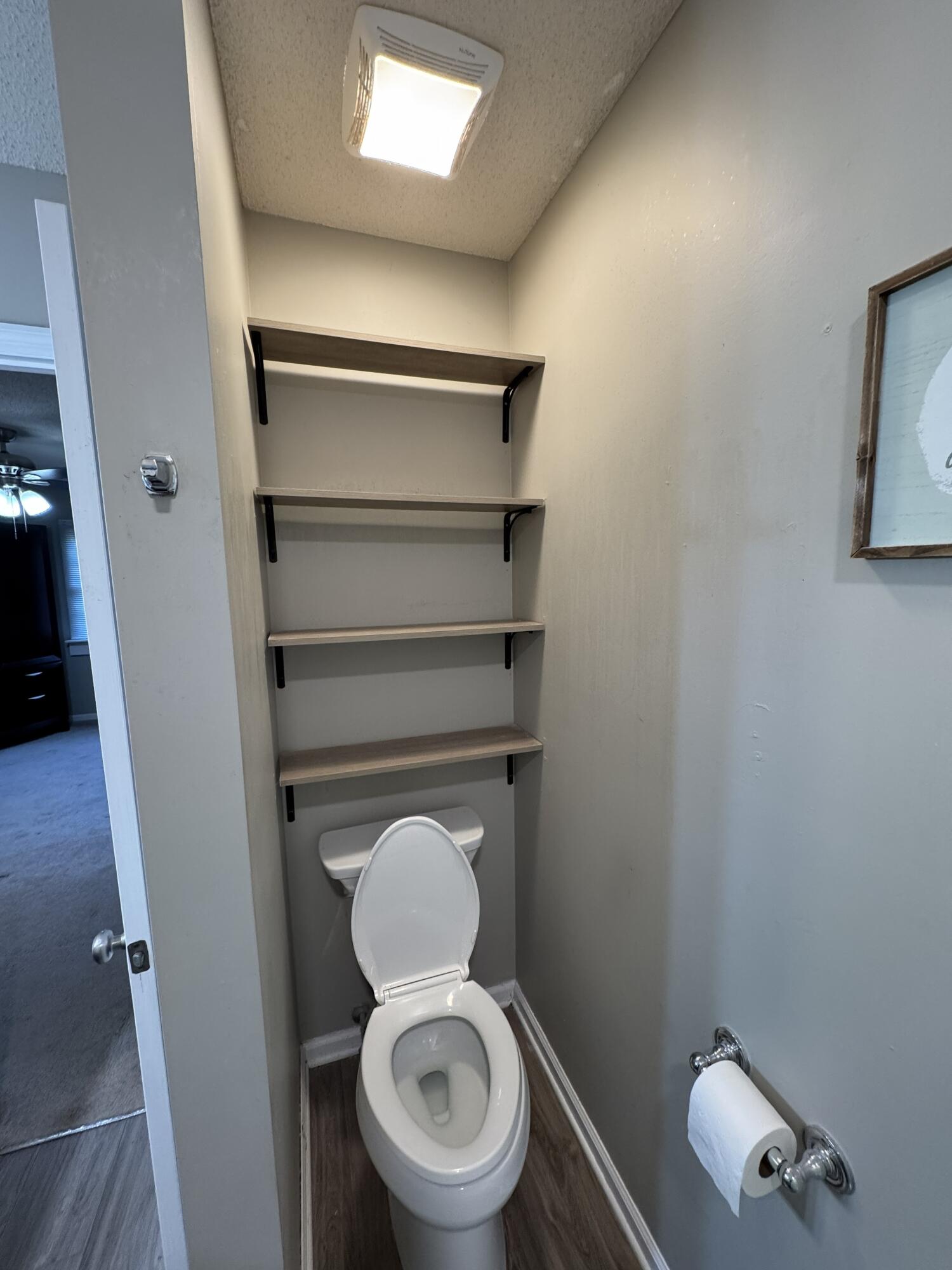 6480 Brookmead Circle