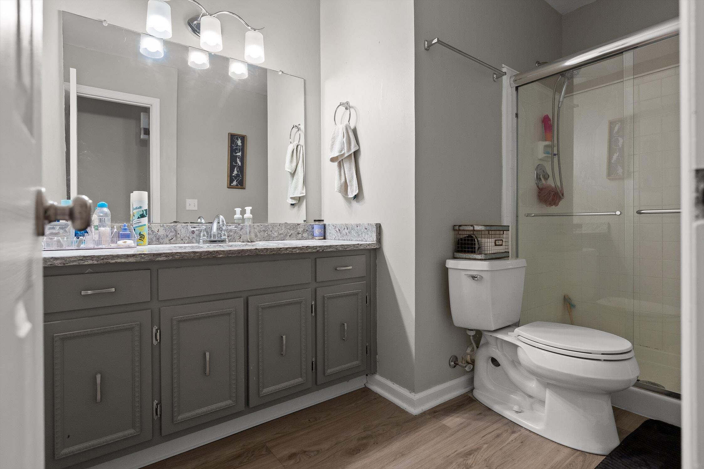 6480 Brookmead Circle