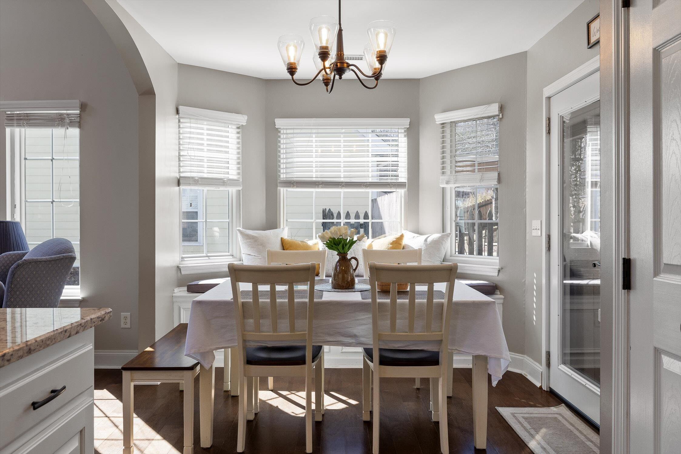 6815 Huntcliff Drive