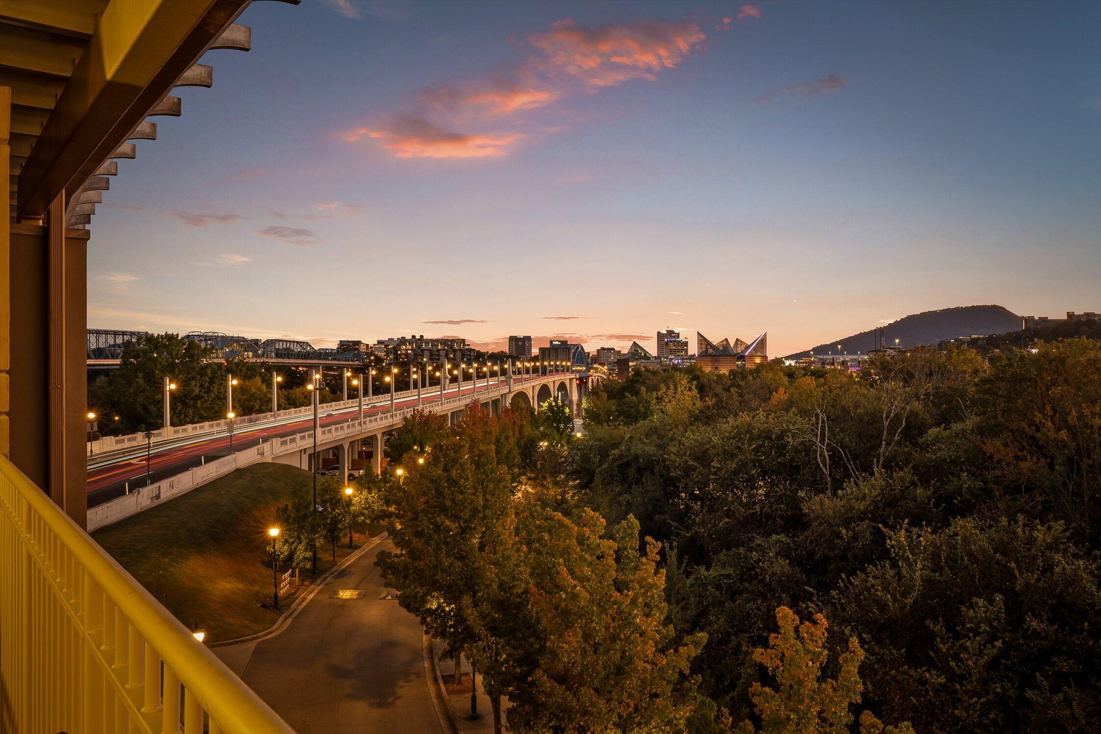 4 Cherokee Boulevard, 409