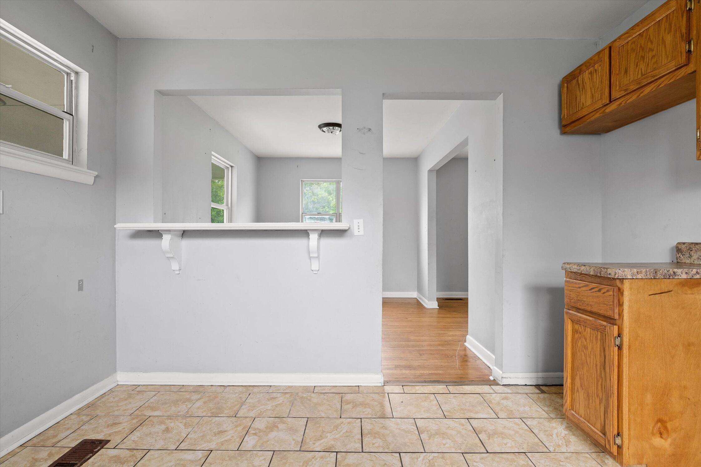 1308 W Sherry Drive