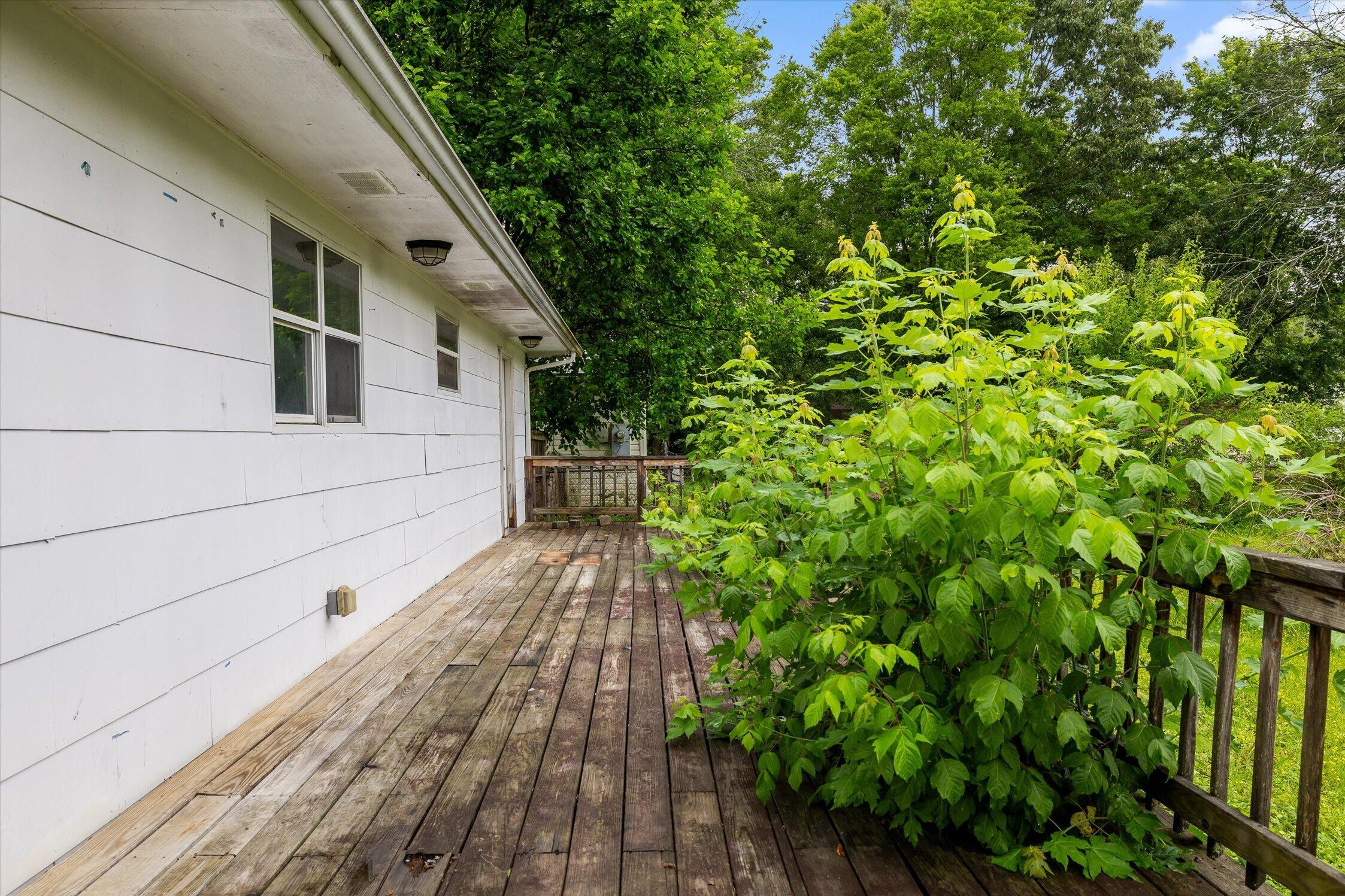 1308 W Sherry Drive