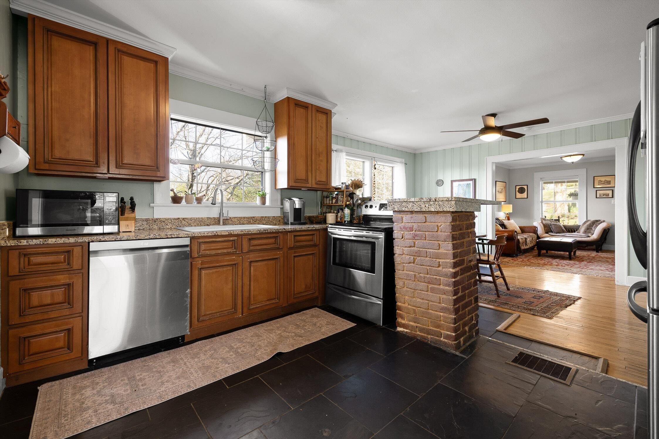 4200 Crestview Drive