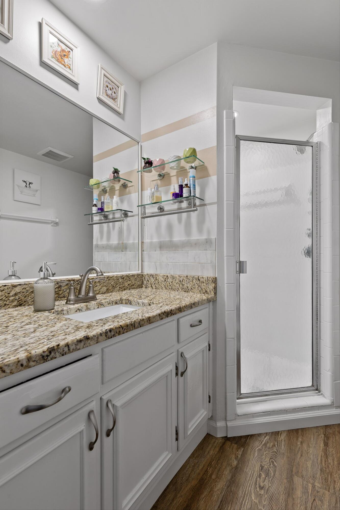 8437 Cross Timbers Circle