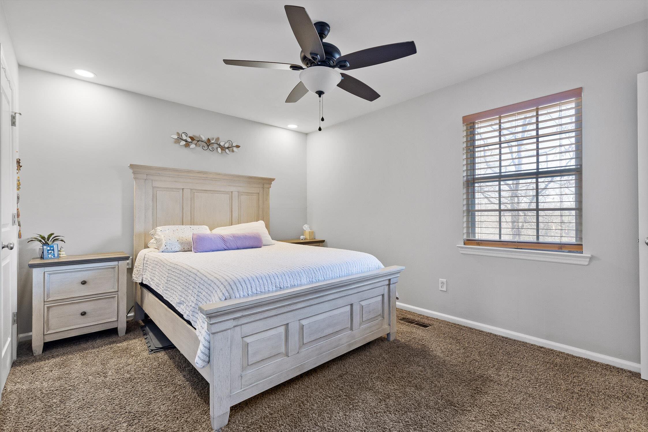 8437 Cross Timbers Circle