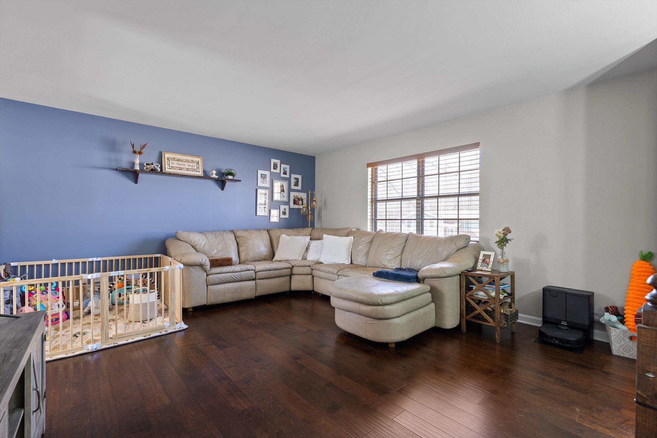 8437 Cross Timbers Circle