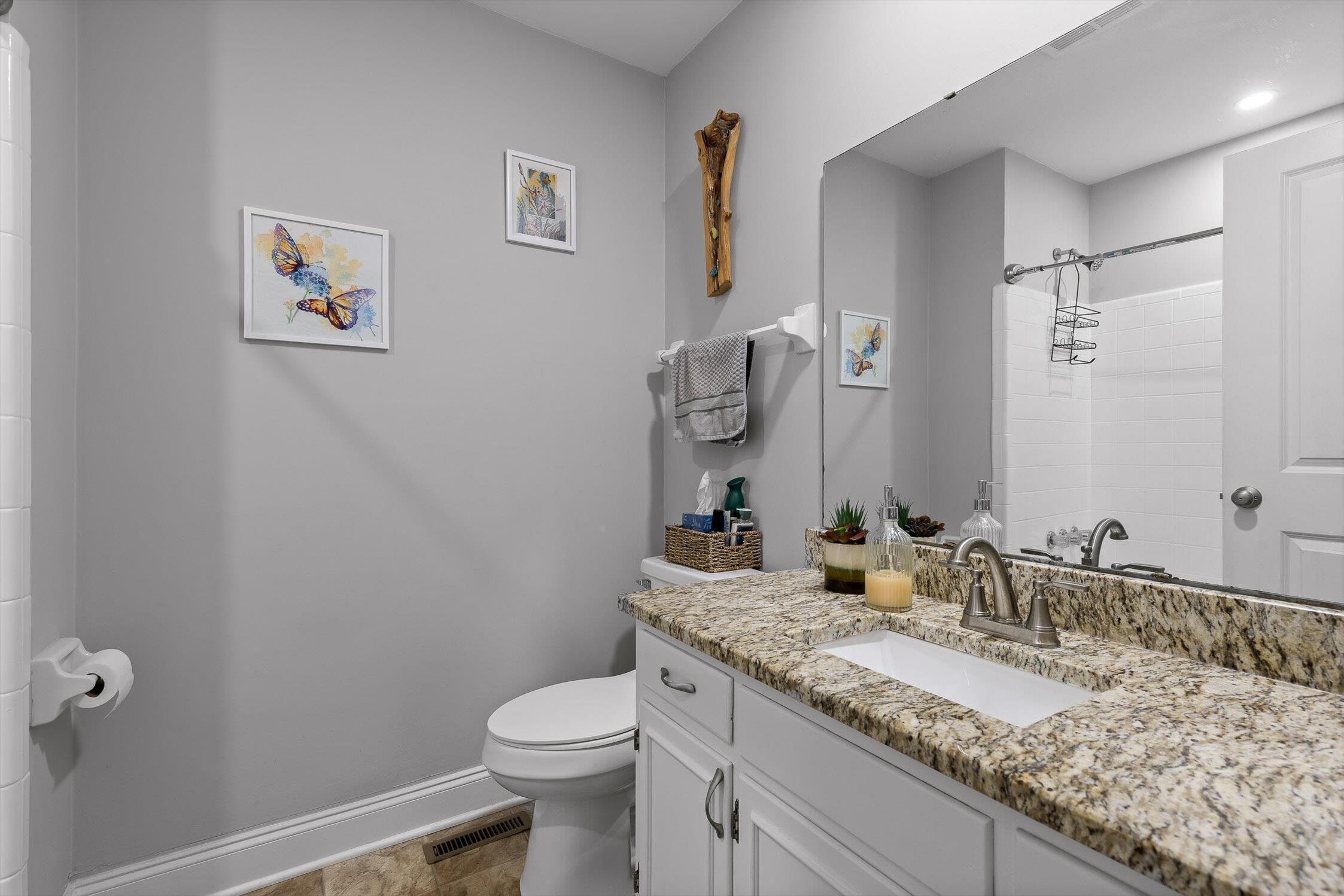 8437 Cross Timbers Circle