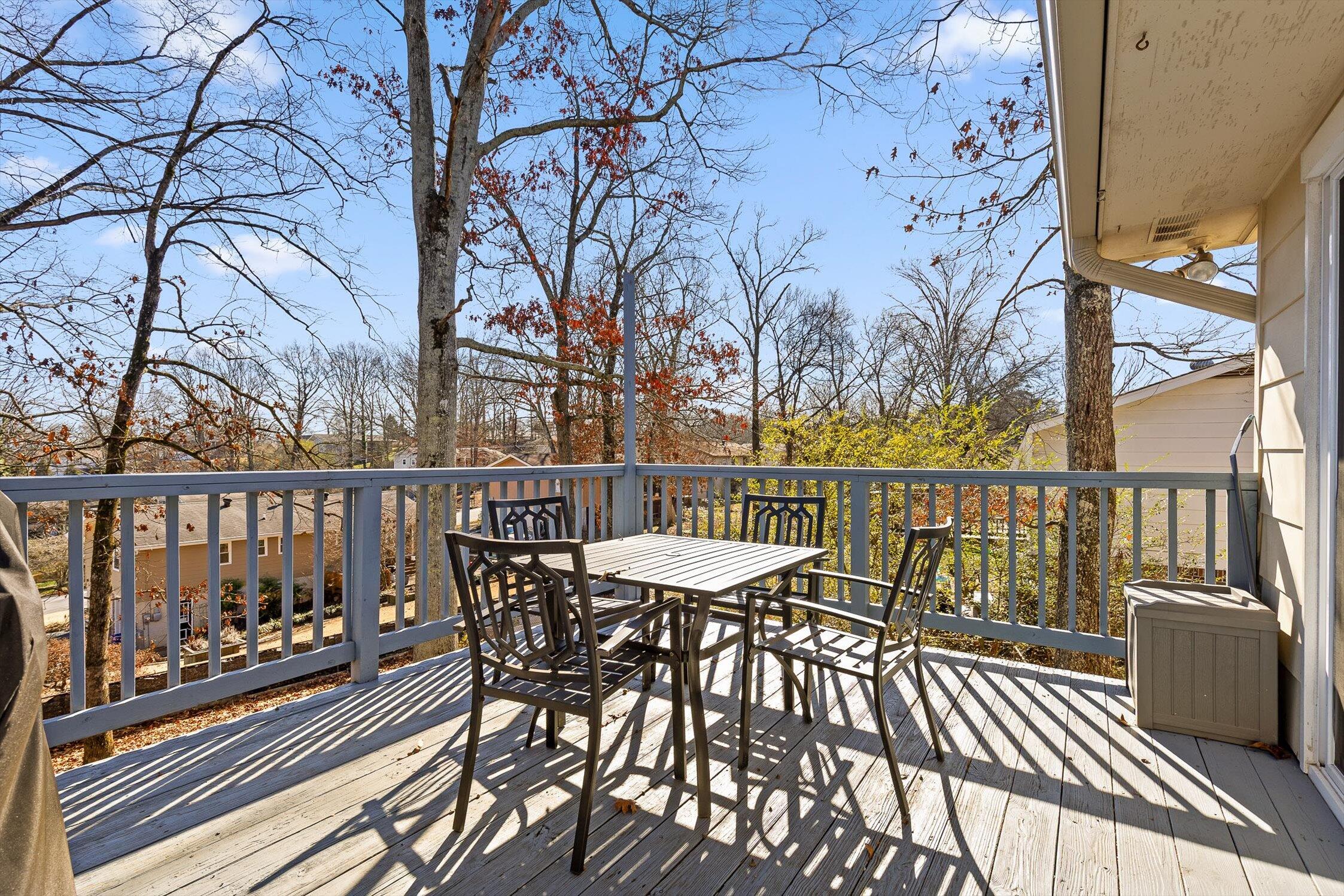 8437 Cross Timbers Circle