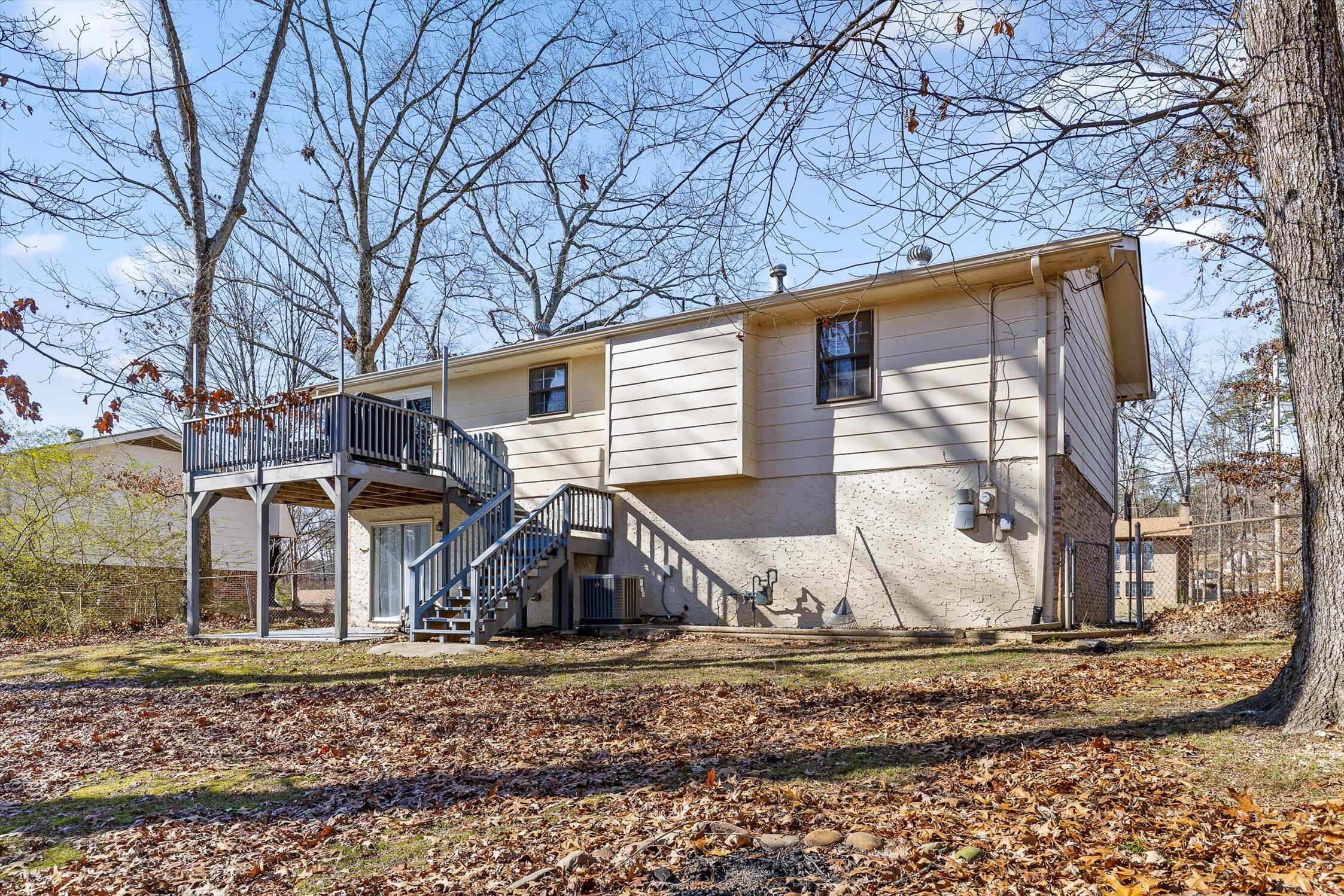 8437 Cross Timbers Circle