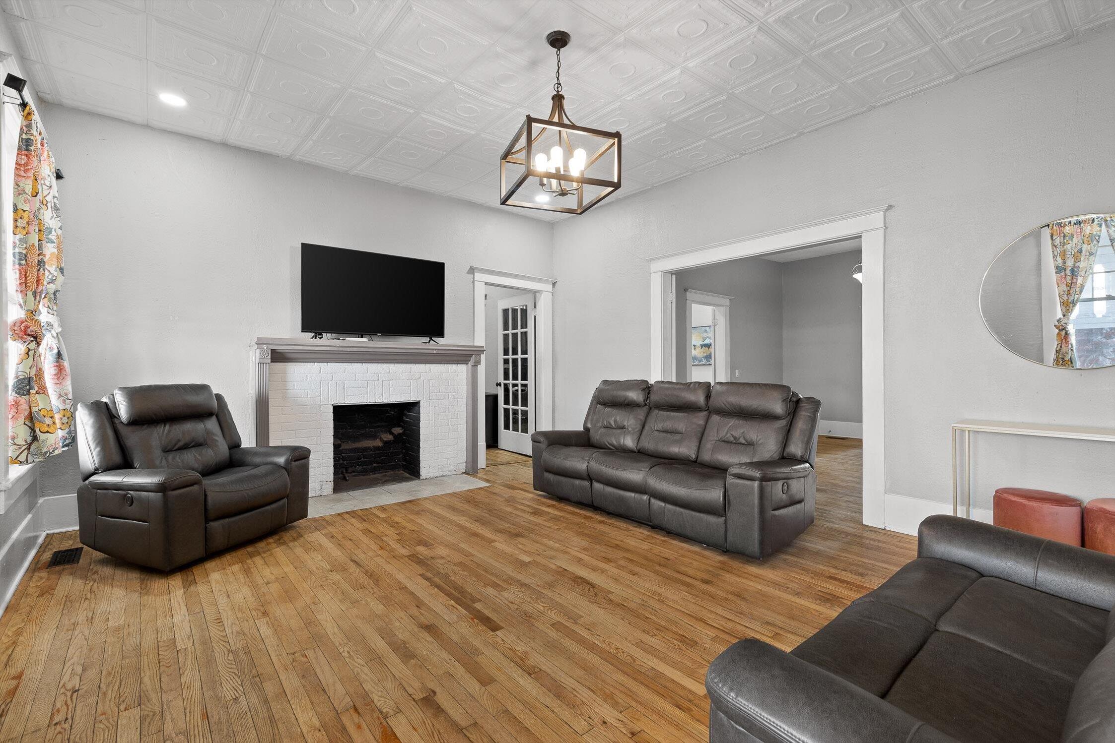 207 Culberson Avenue, LaFayette