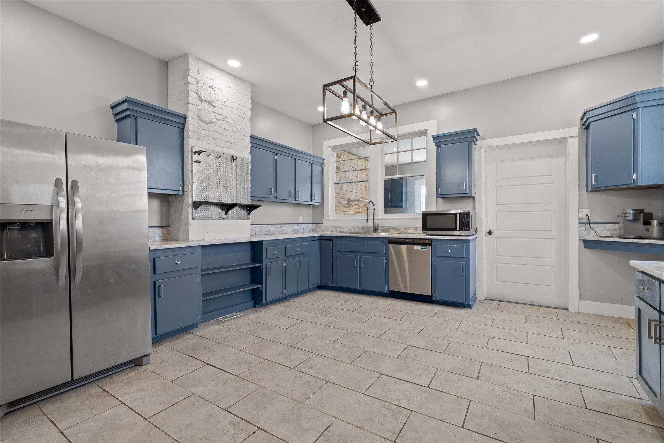 207 Culberson Avenue, LaFayette