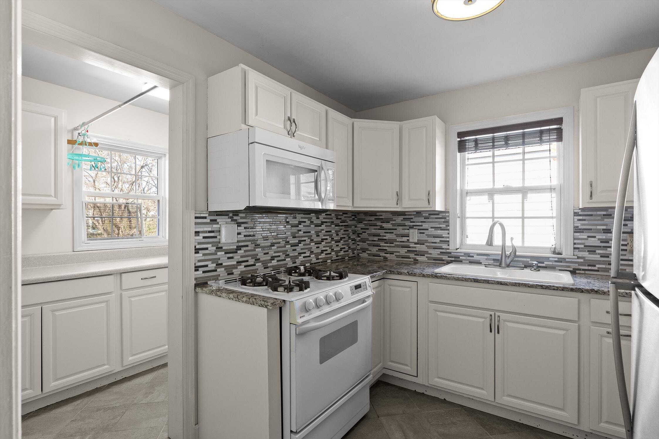 109 S Saint Marks Avenue