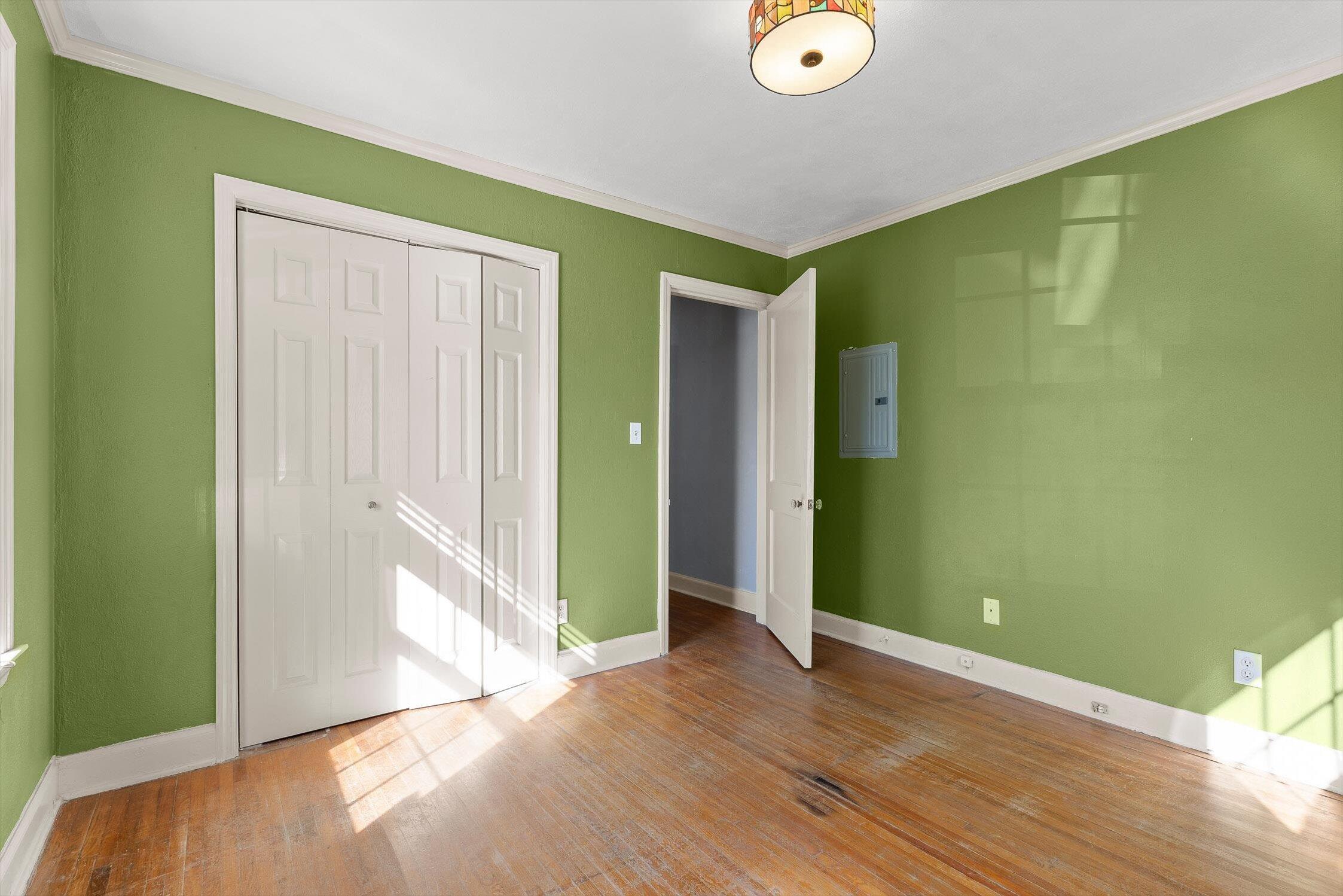 109 S Saint Marks Avenue