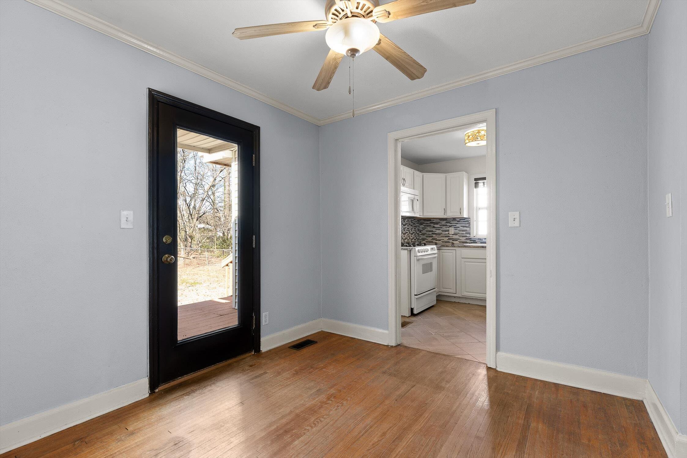 109 S Saint Marks Avenue