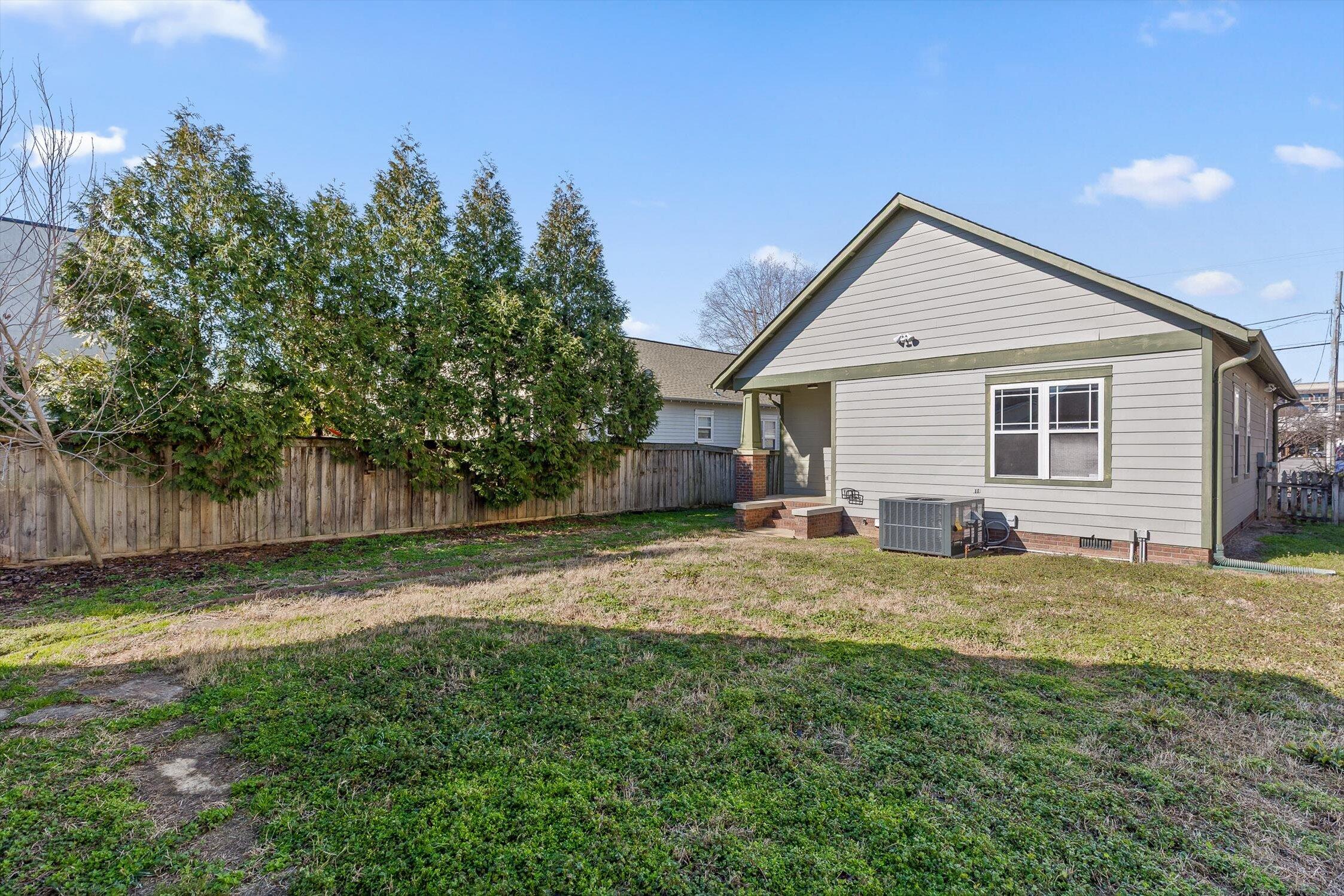 1704 Williams Street