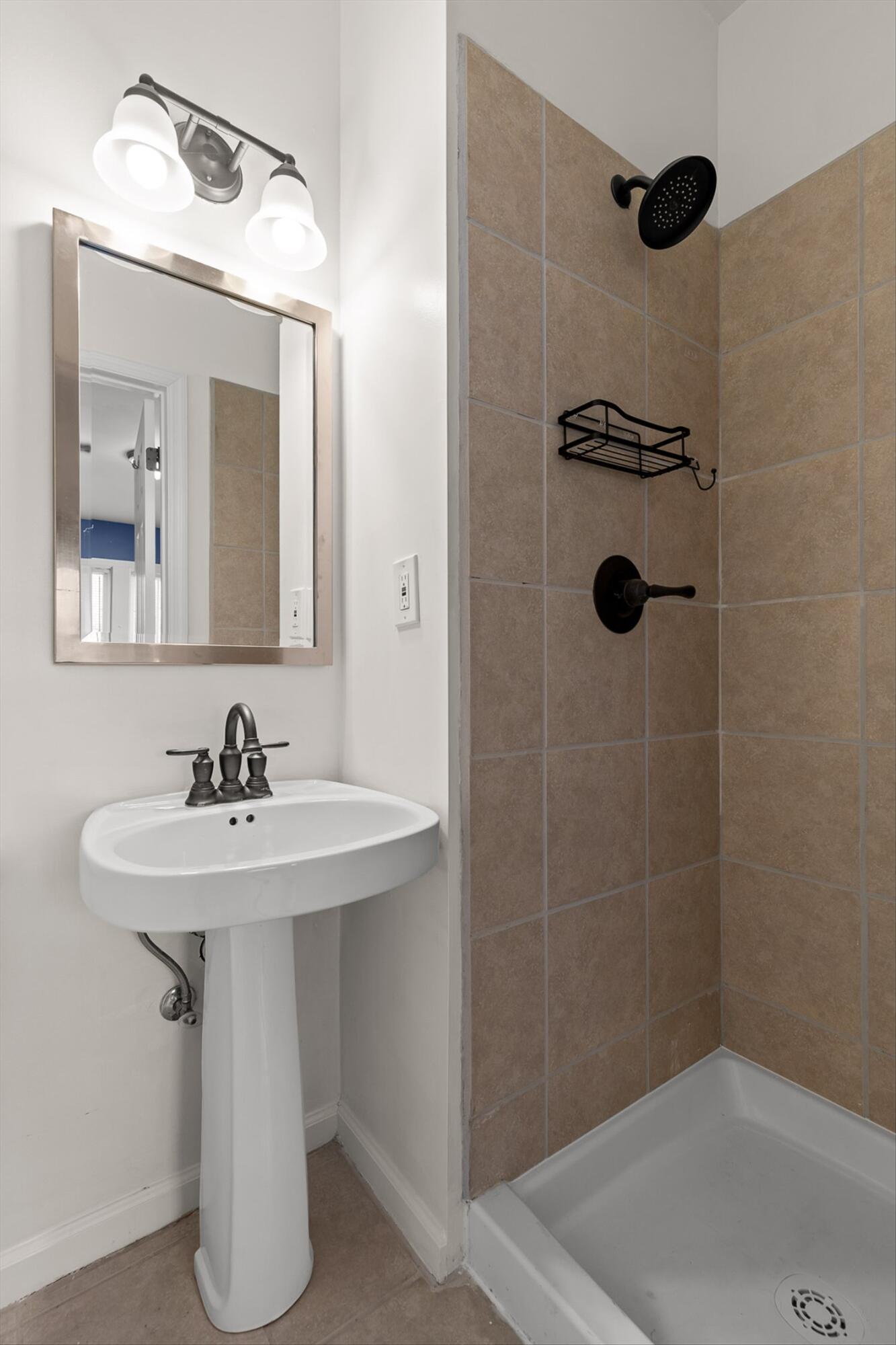 26 N Parkdale Avenue