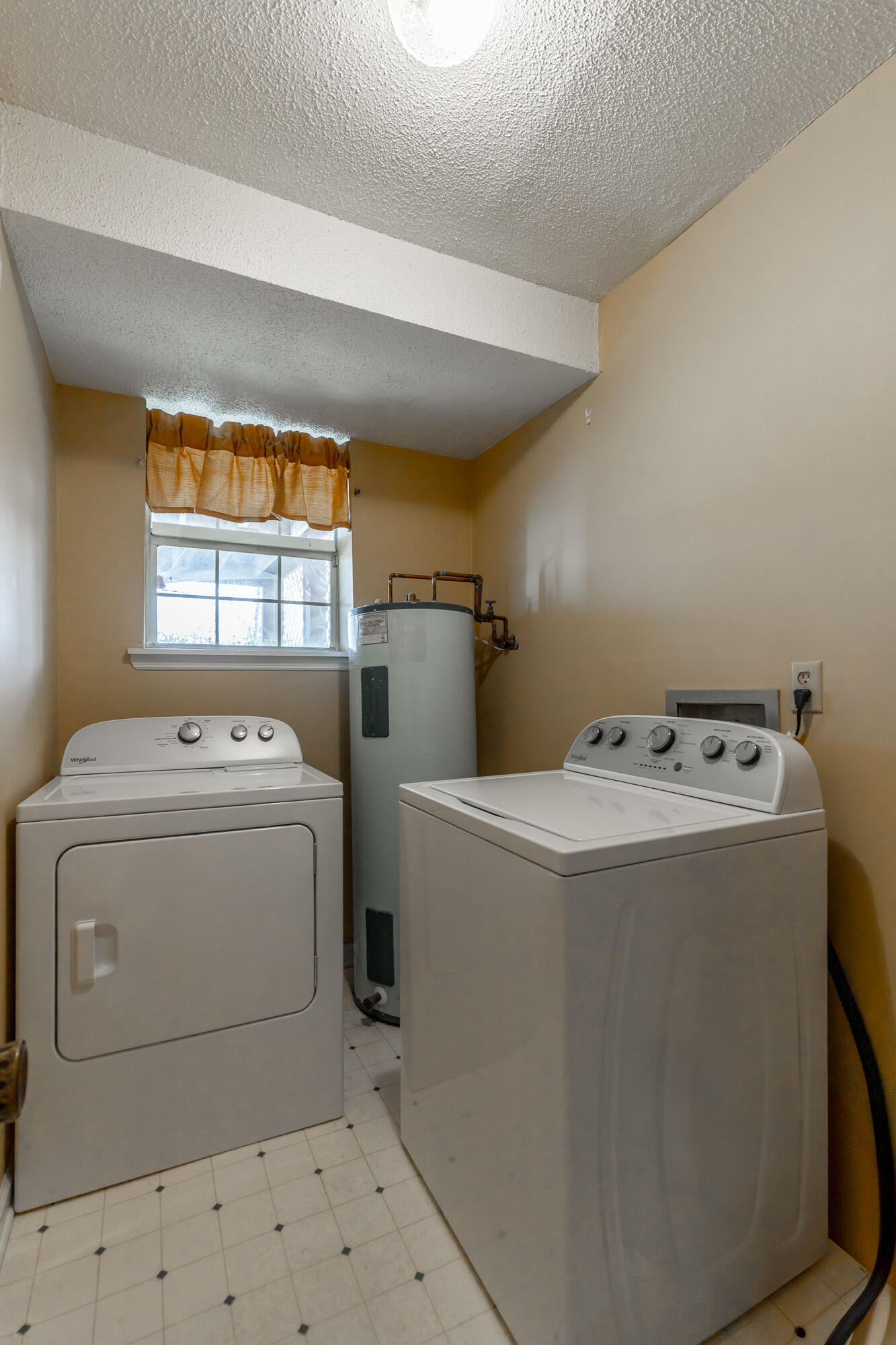 180 Dailey Hill Terrace