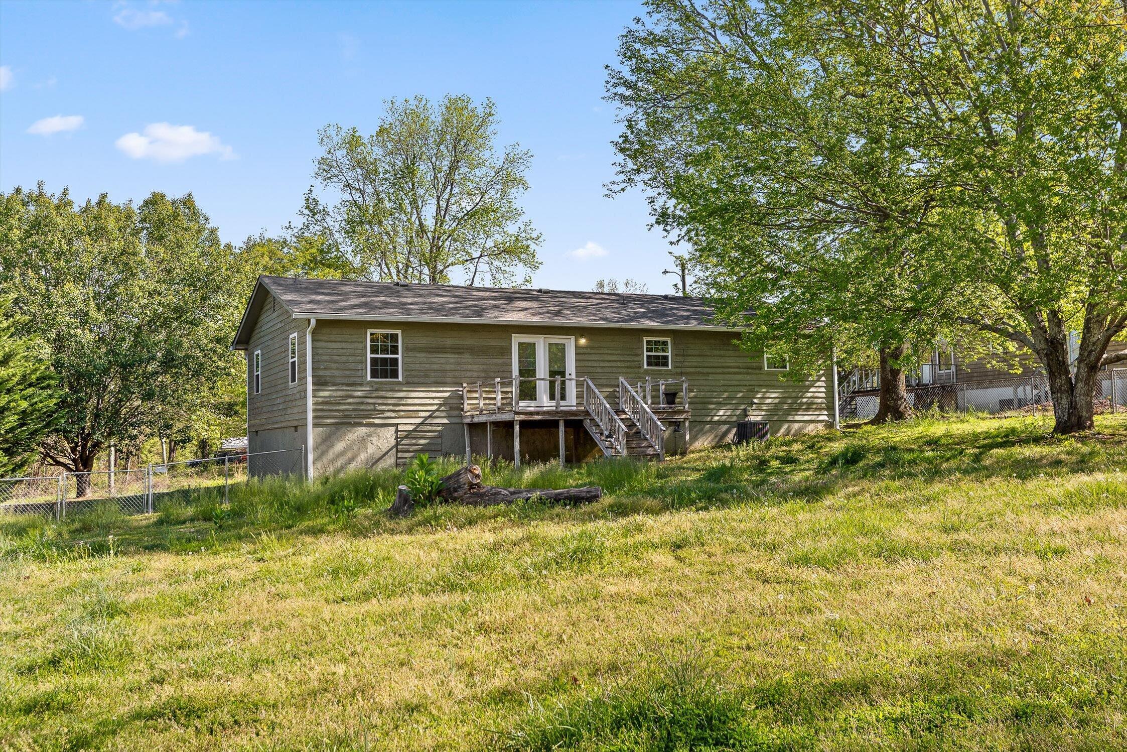 70 Pinoak Road