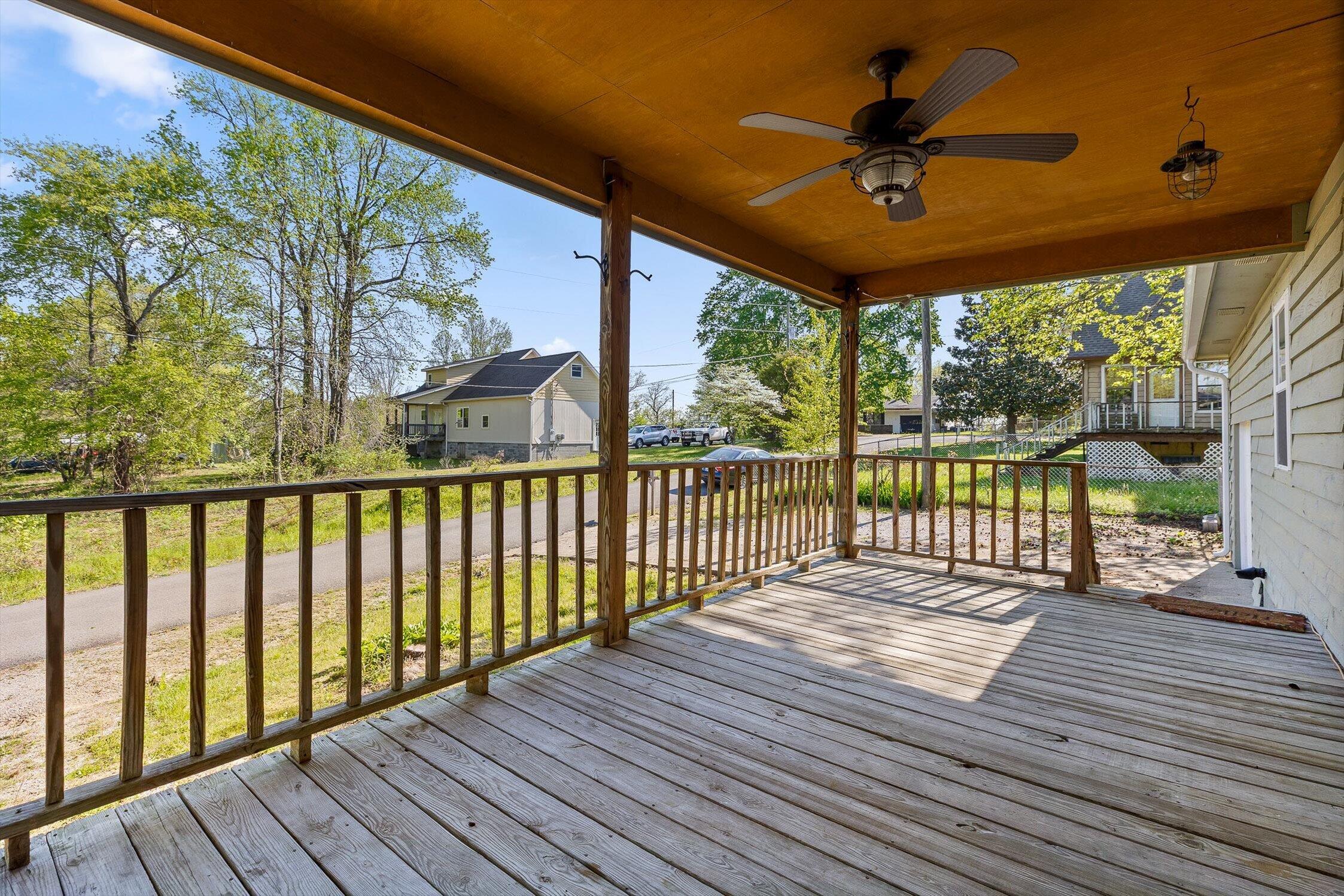 70 Pinoak Road