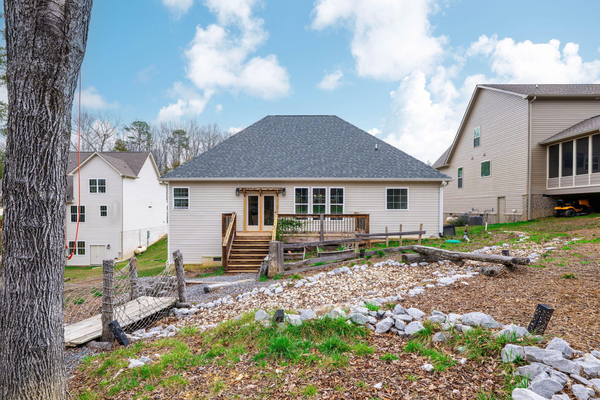7265 Ron Road